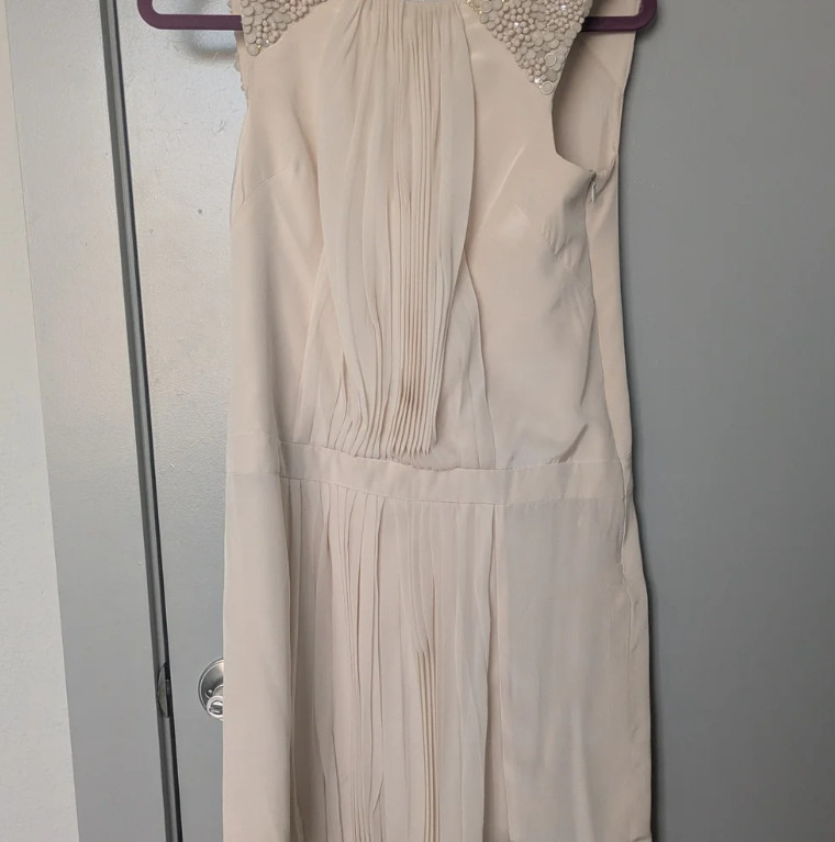 Tibi Spring/Summer 2011 Runway Elegant Cream Silk Dress Embellished Shoulders 4