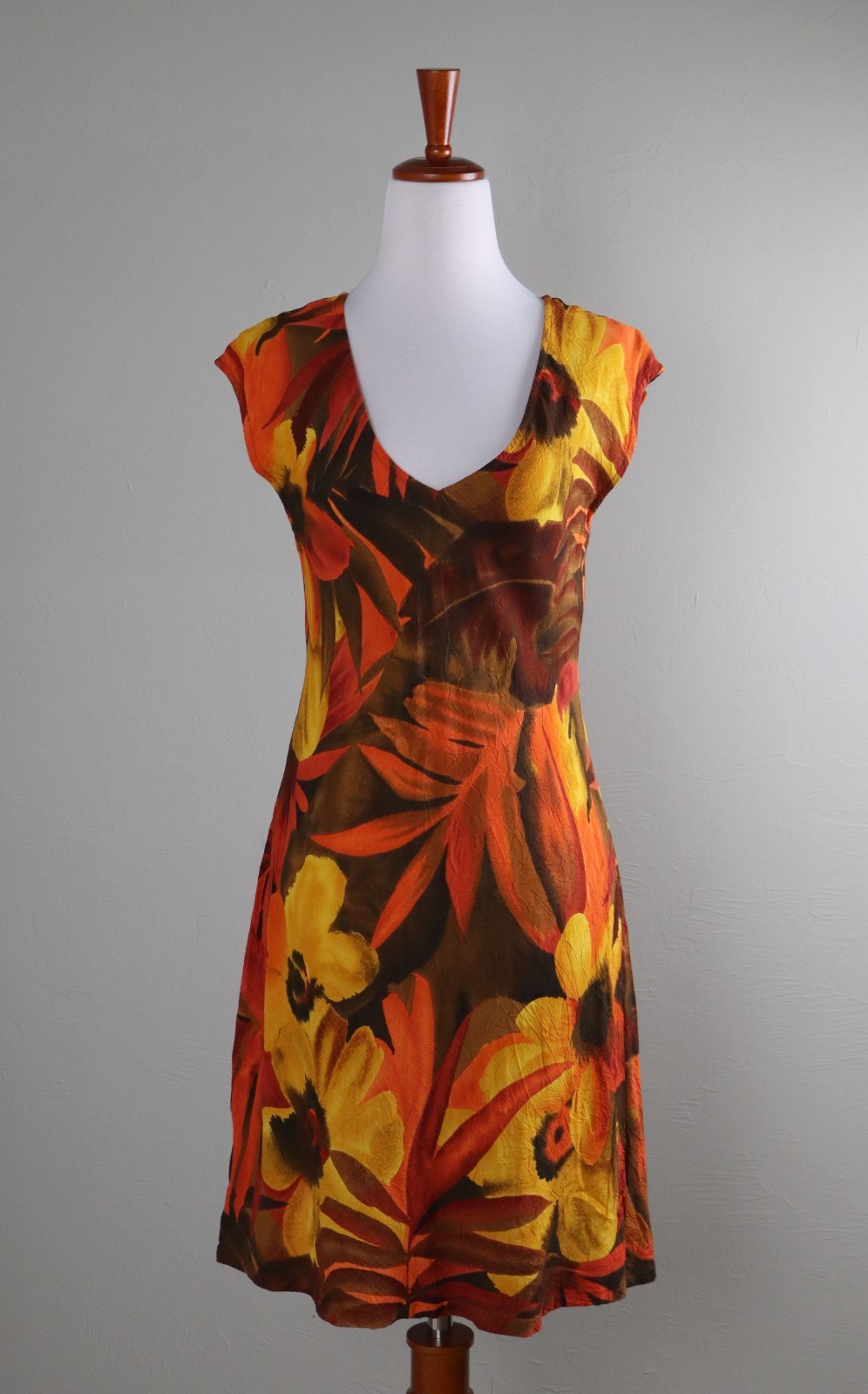 JAMS WORLD $128 Golden Sunset Floral Print V-Neck Casual Dress Size Small