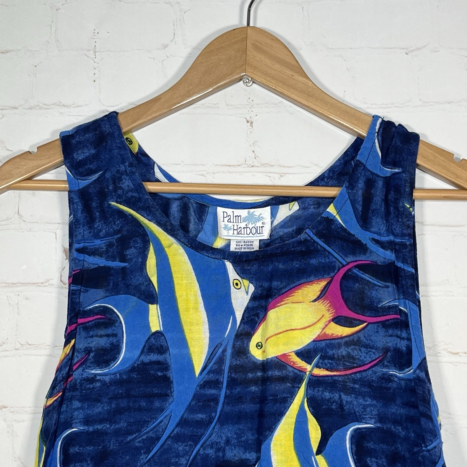 Palm Harbour Fish All Over Print Lightweight Tank Dress Size Medium Multicolor