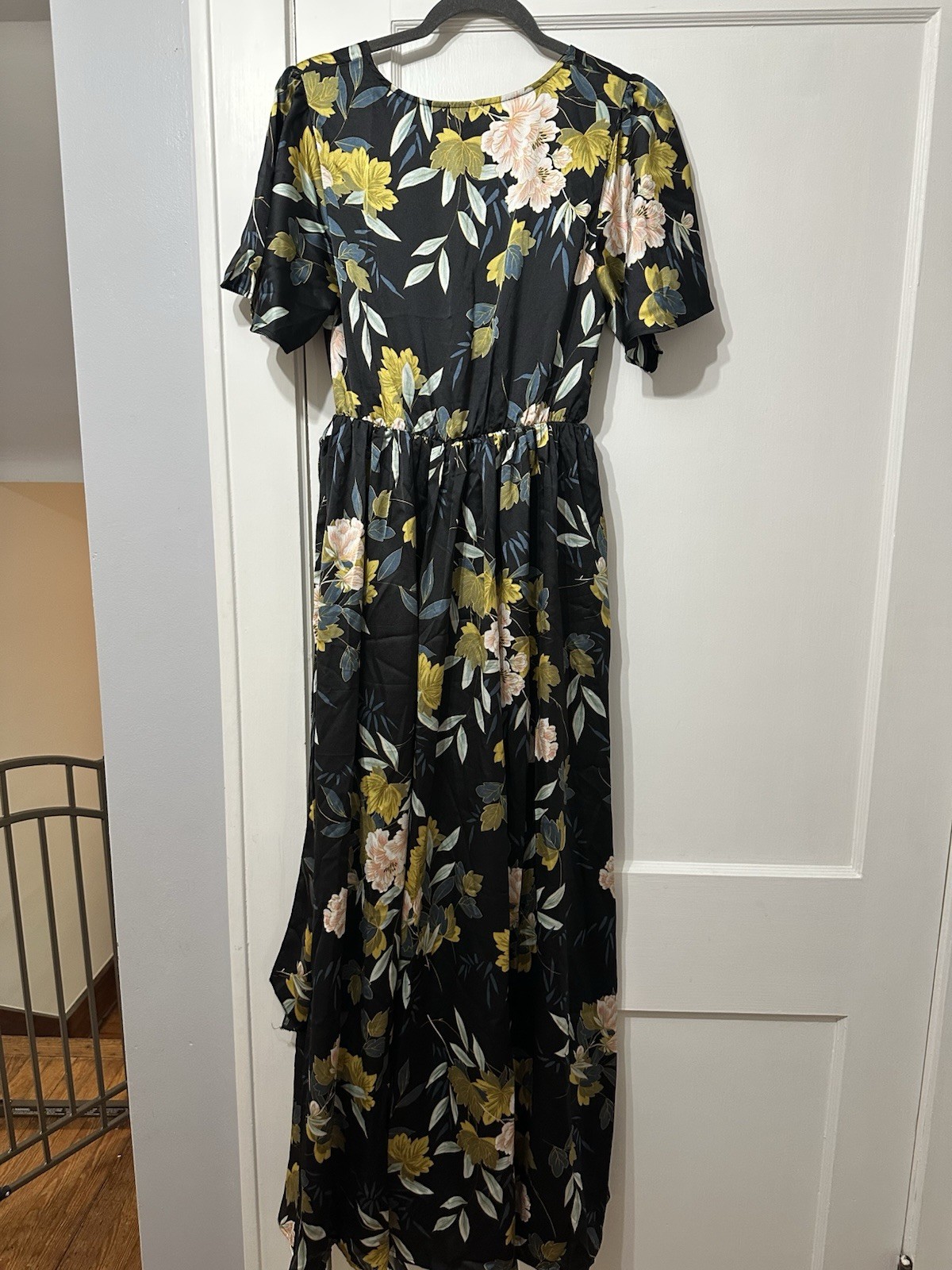 Baltic Born Floral Maxi Dress Blue Satin Wrap V-Neck Flutter Sleeve Pockets M