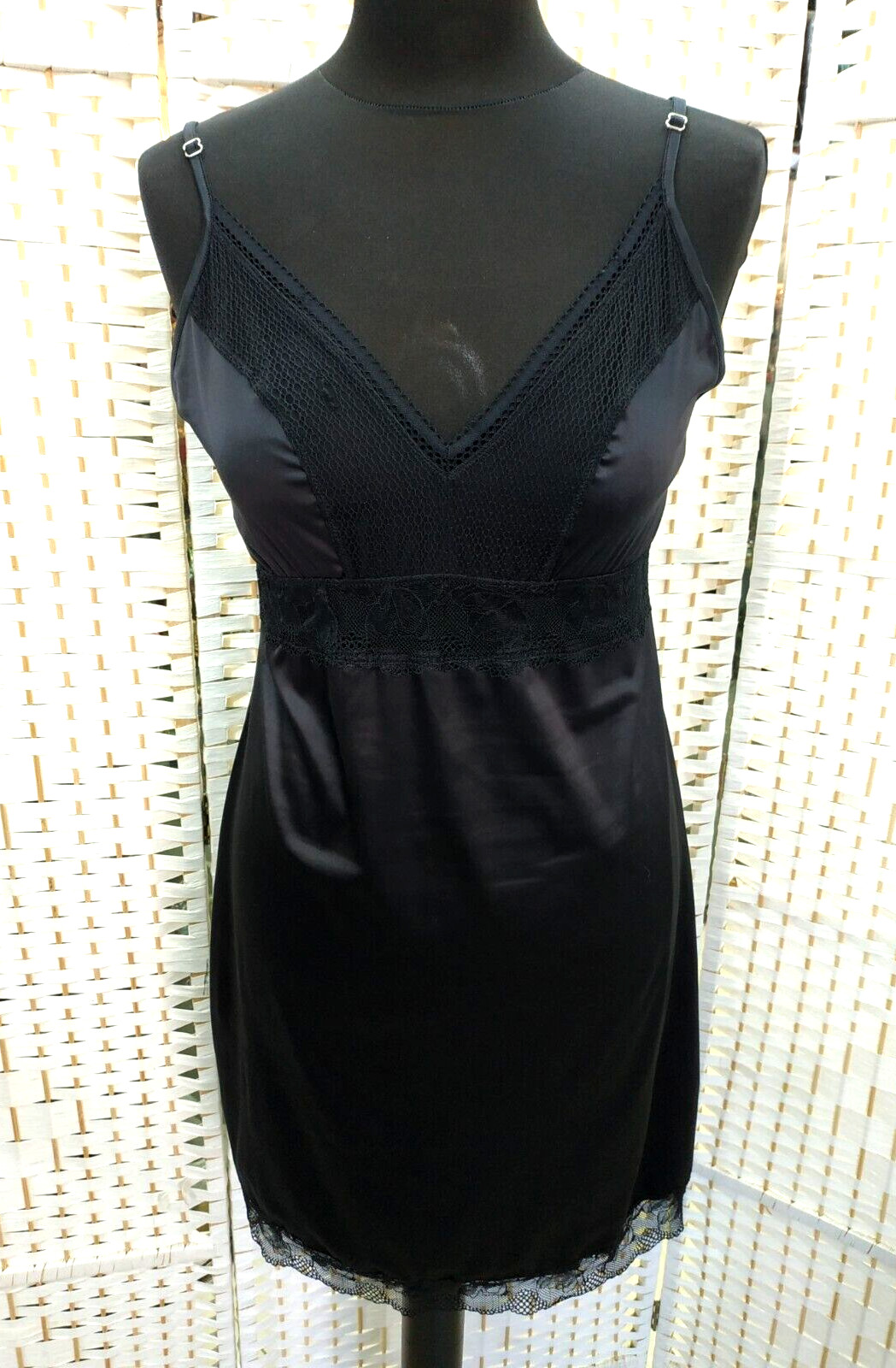 Michal Negrin Black Dress Decorated With Lace At The Bottom Size – M –