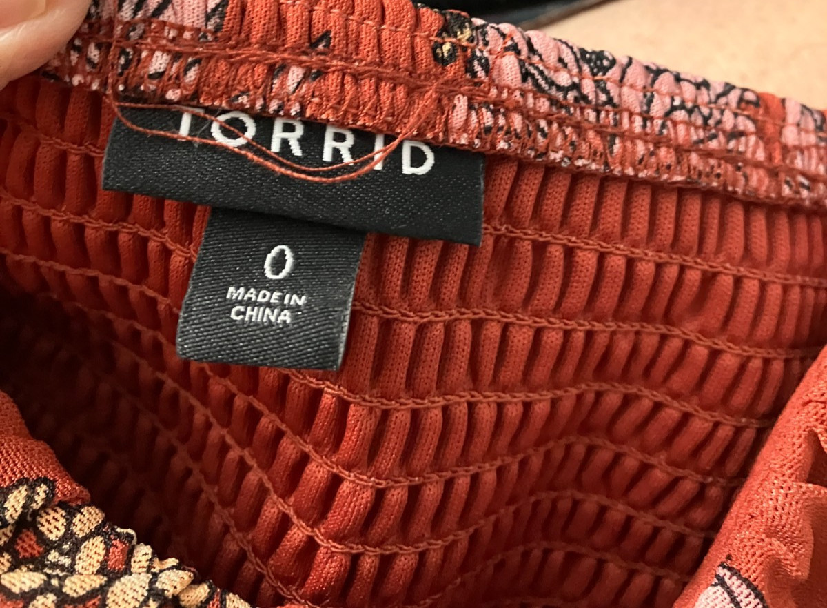 NWOT SIZE 0 TORRID FLORAL RED BROWN FLORAL PRINT MAXI DRESS LINED LONG FLOWING