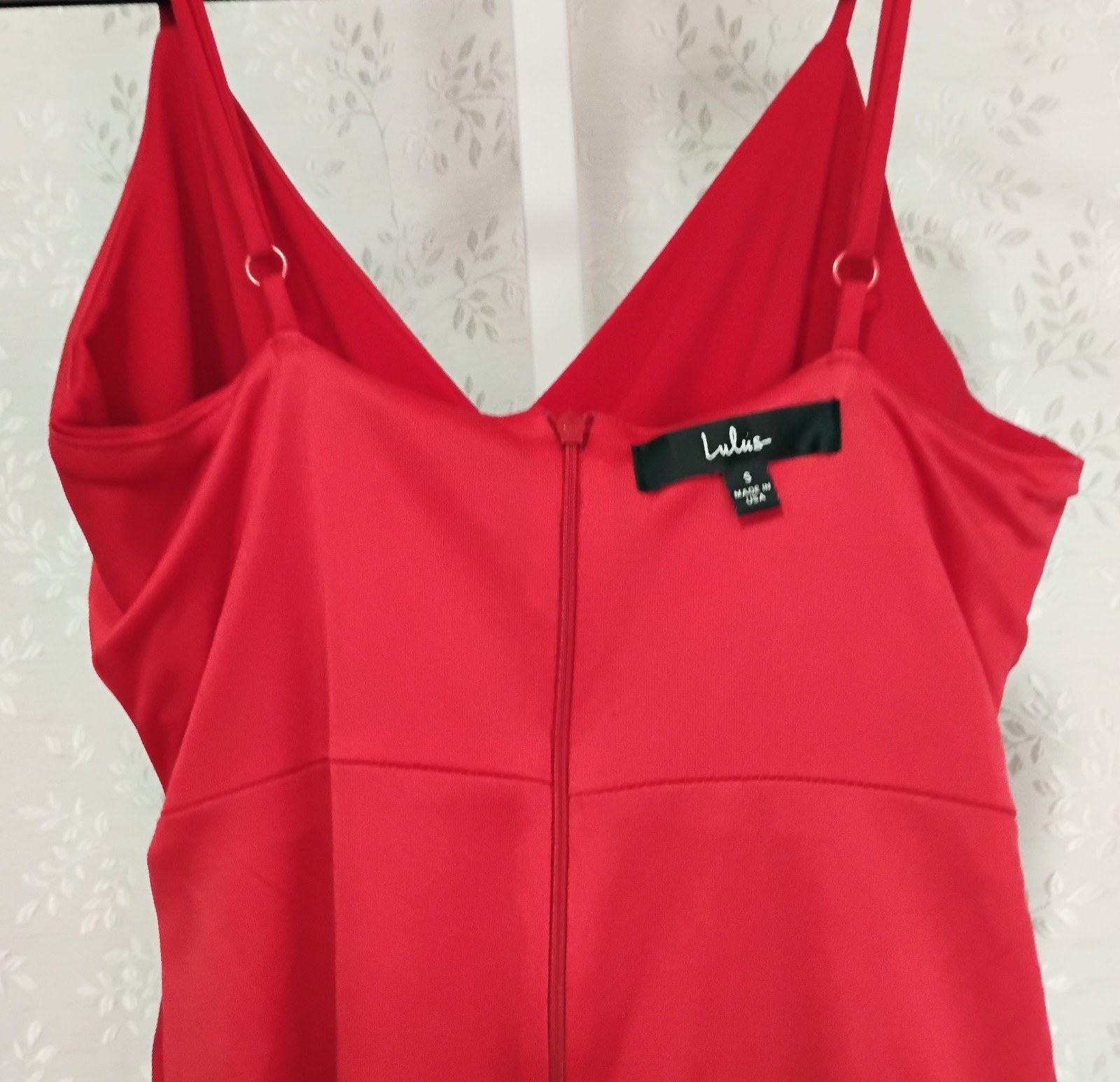 LULUS Ruffled Bodycon Sexy Red Mini Dress S Stretch Spaghetti Straps Zip Closure