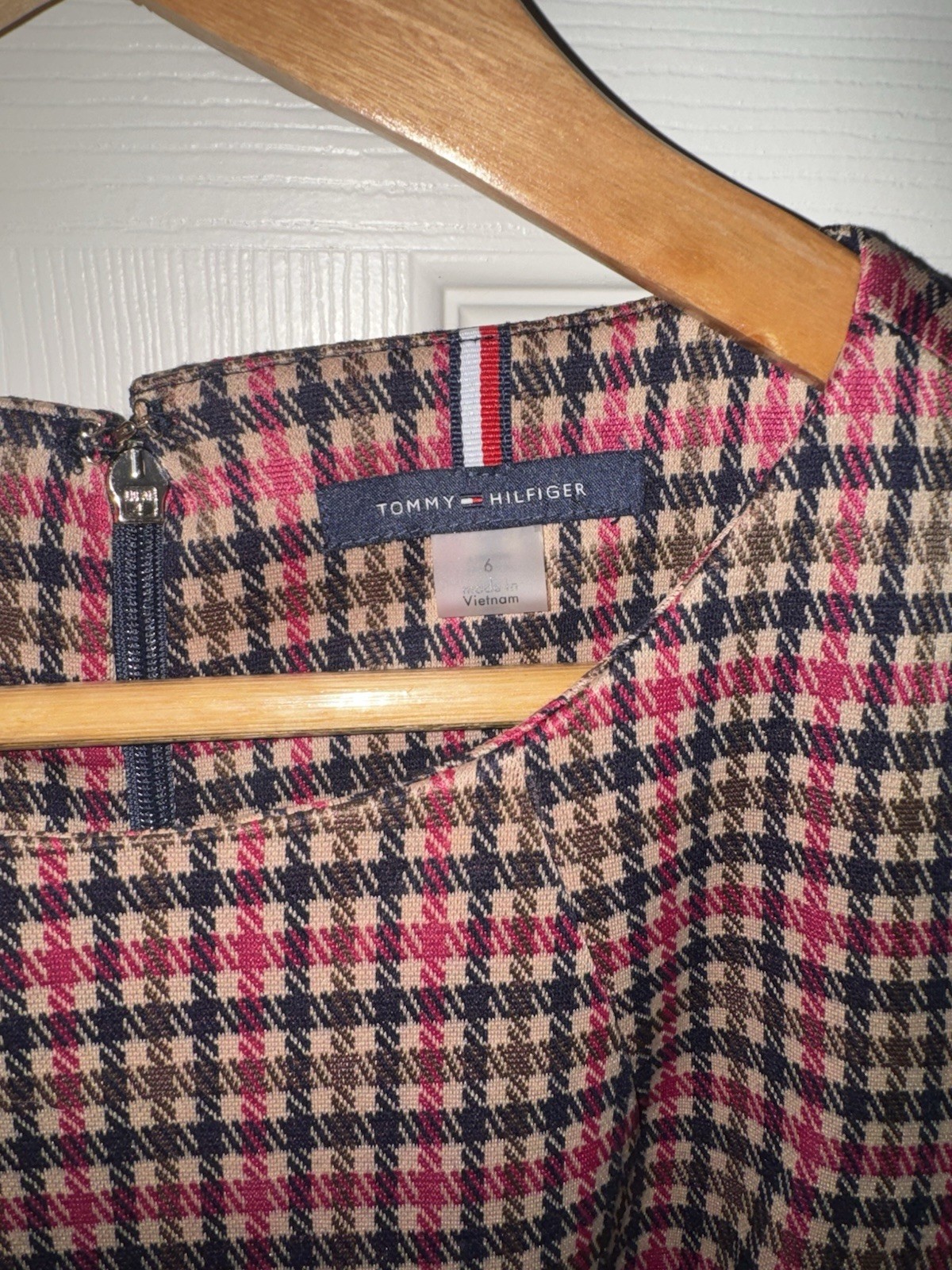 Tommy Hilfiger Houndstooth Shift Dress Plaid Pink Navy Tweed Knit NWT Size 6