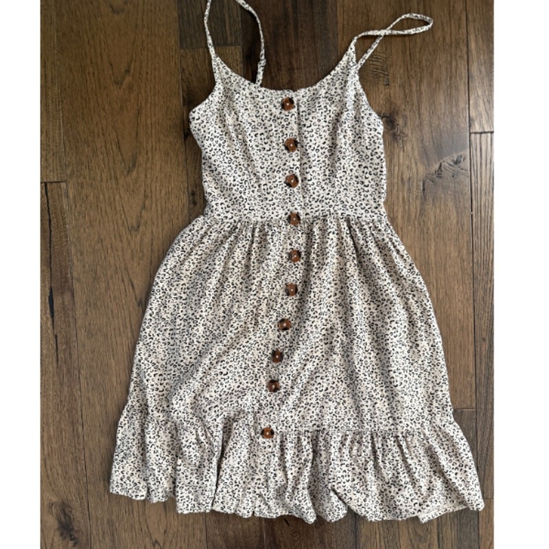 Japna Cheetah Print Button Front Smocked Sundress Ruffle Hem Size S