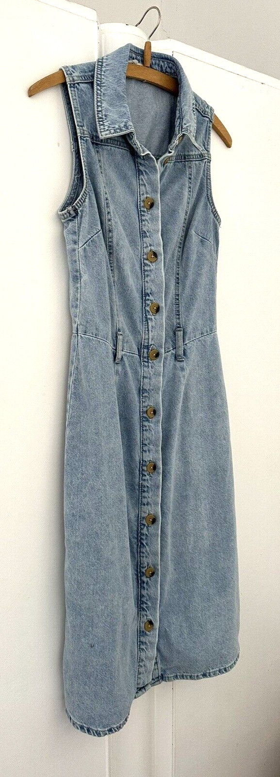 F&F. BLUE DISTRESSED DENIM BUTTON THROUGH SHIRT DRESS. SIZE 6