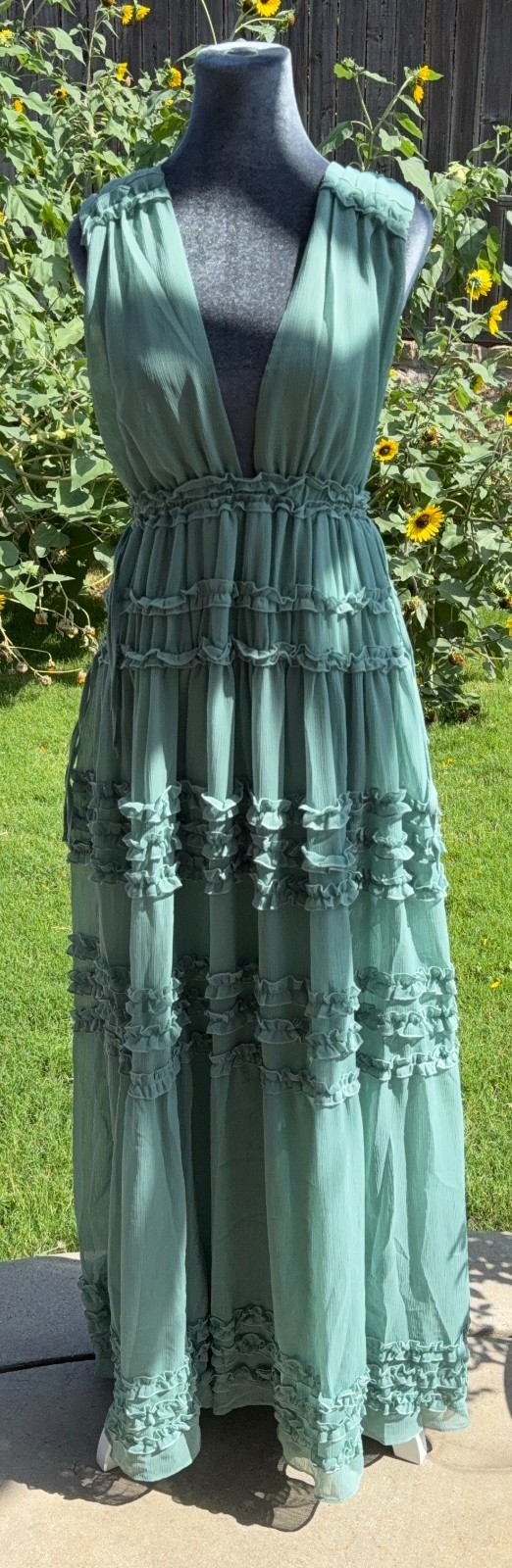 NWT VICI x FATE Green Ruffle Maxi Dress Small Plunging V Neck Boho Wedding