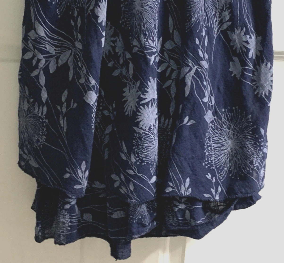 NEW Dress LARGE Pullover Layered Hem Textured Fabric Blue Floral ITALY MODA