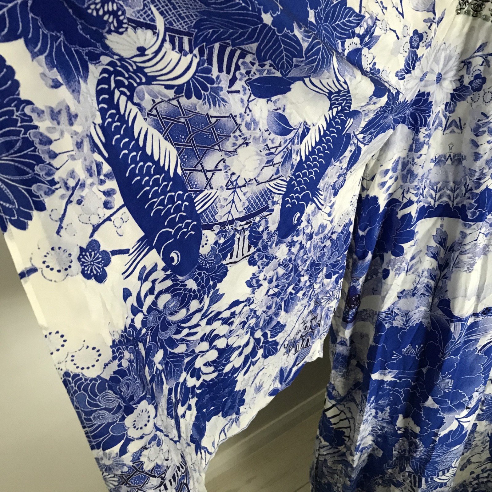 CAMILLA FRANKS BLUE/WHITE SPLIT FRONT KAFTAN O/S