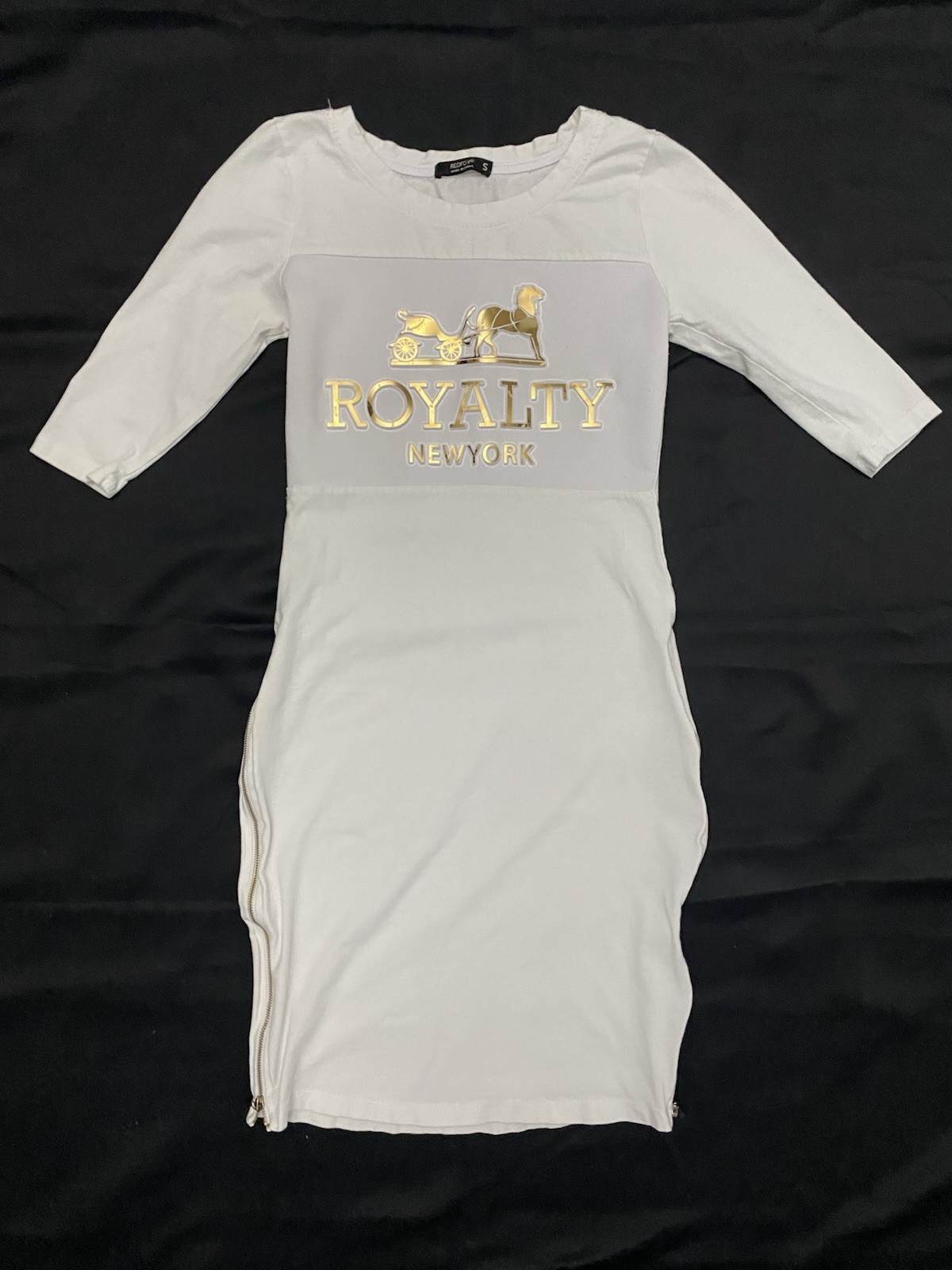 REDFOX Womens S White Solid Stretch Bodycon Midi Round Neck 3/4 Zip Logo