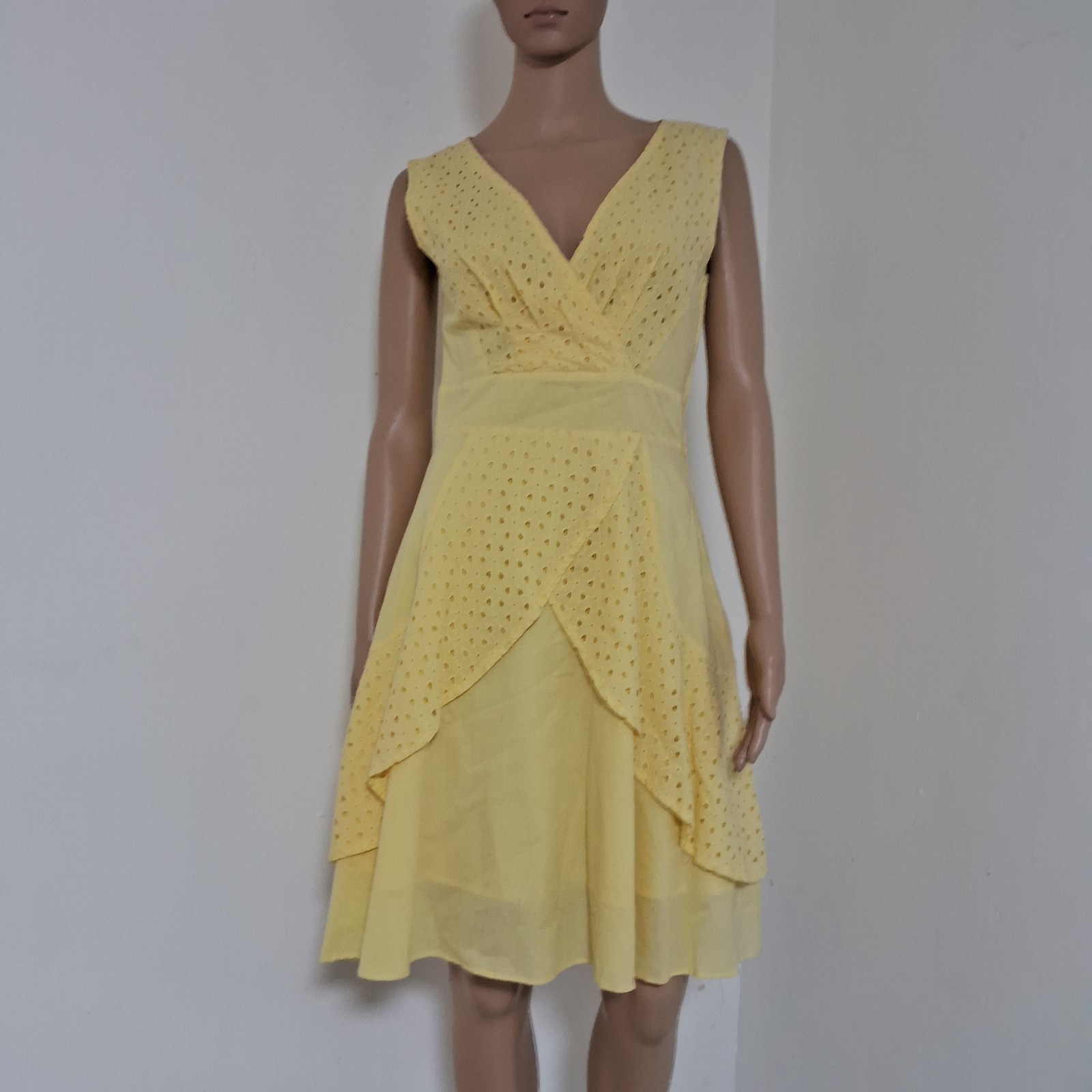 Aryeh Anthropologie Women Size Small Color Yellow Dress