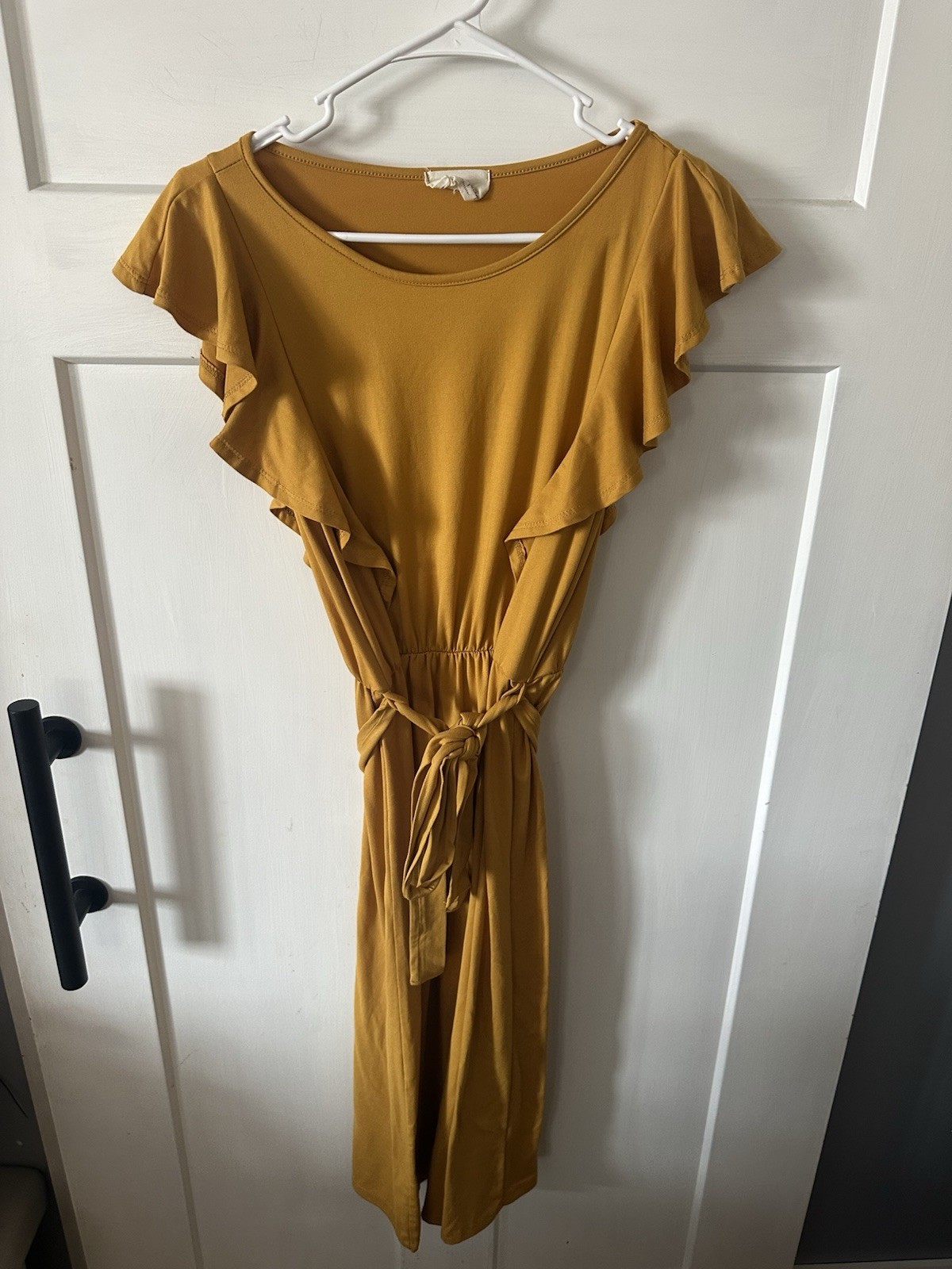 Betsey’s boutique shop dress mustard midi belted flutter sleeves medium 19ptp