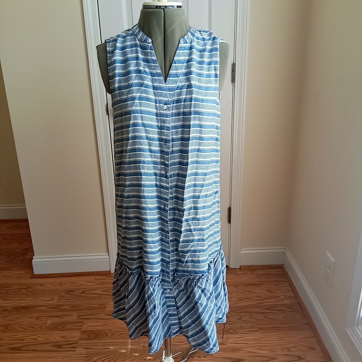 Sharagona Womens sleeveless Button Up shirt dress sz S work Striped Blue White