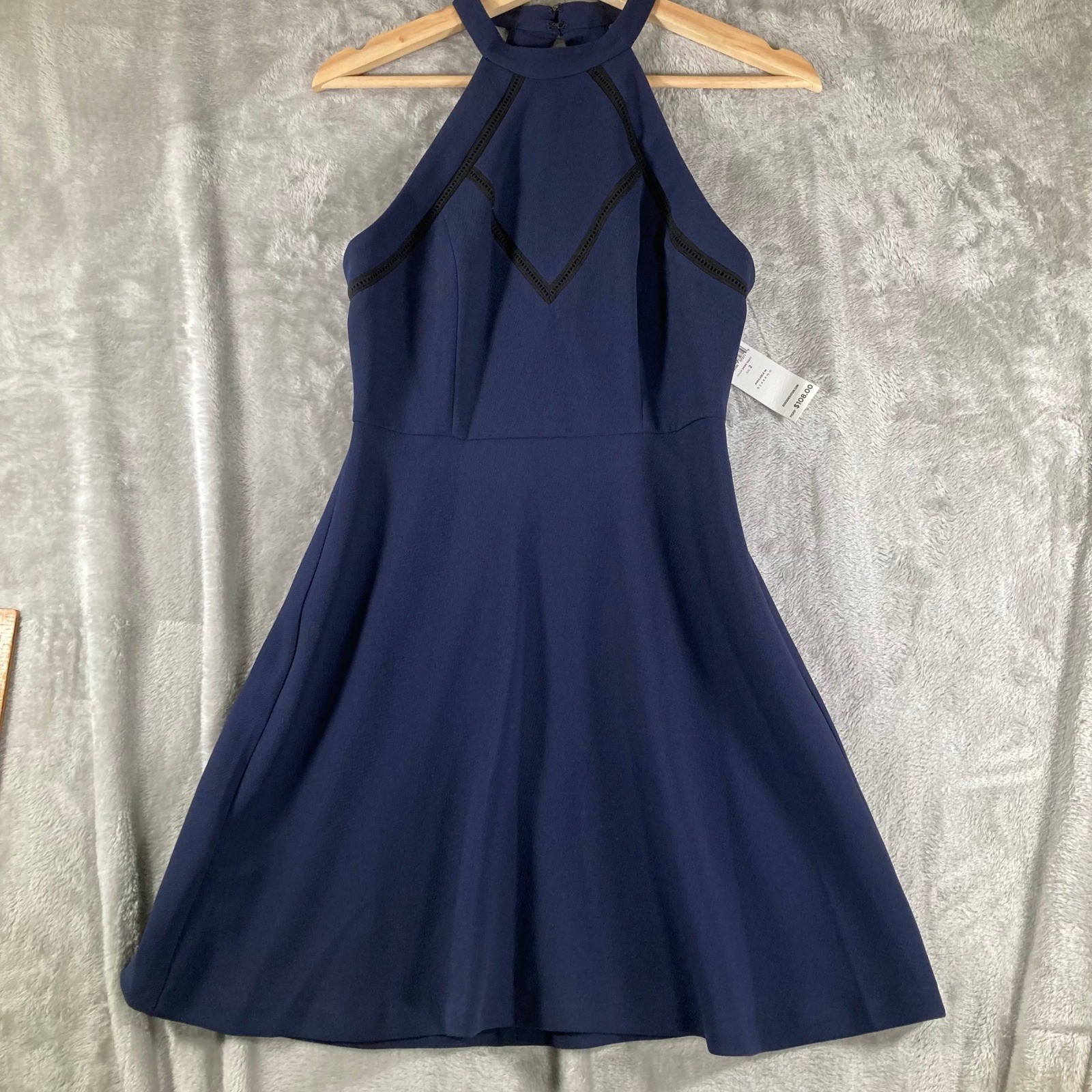BCBGeneration Womens 2 Halter Neck Fit and Flare Dress Dark Navy GEF60L21-F1 2