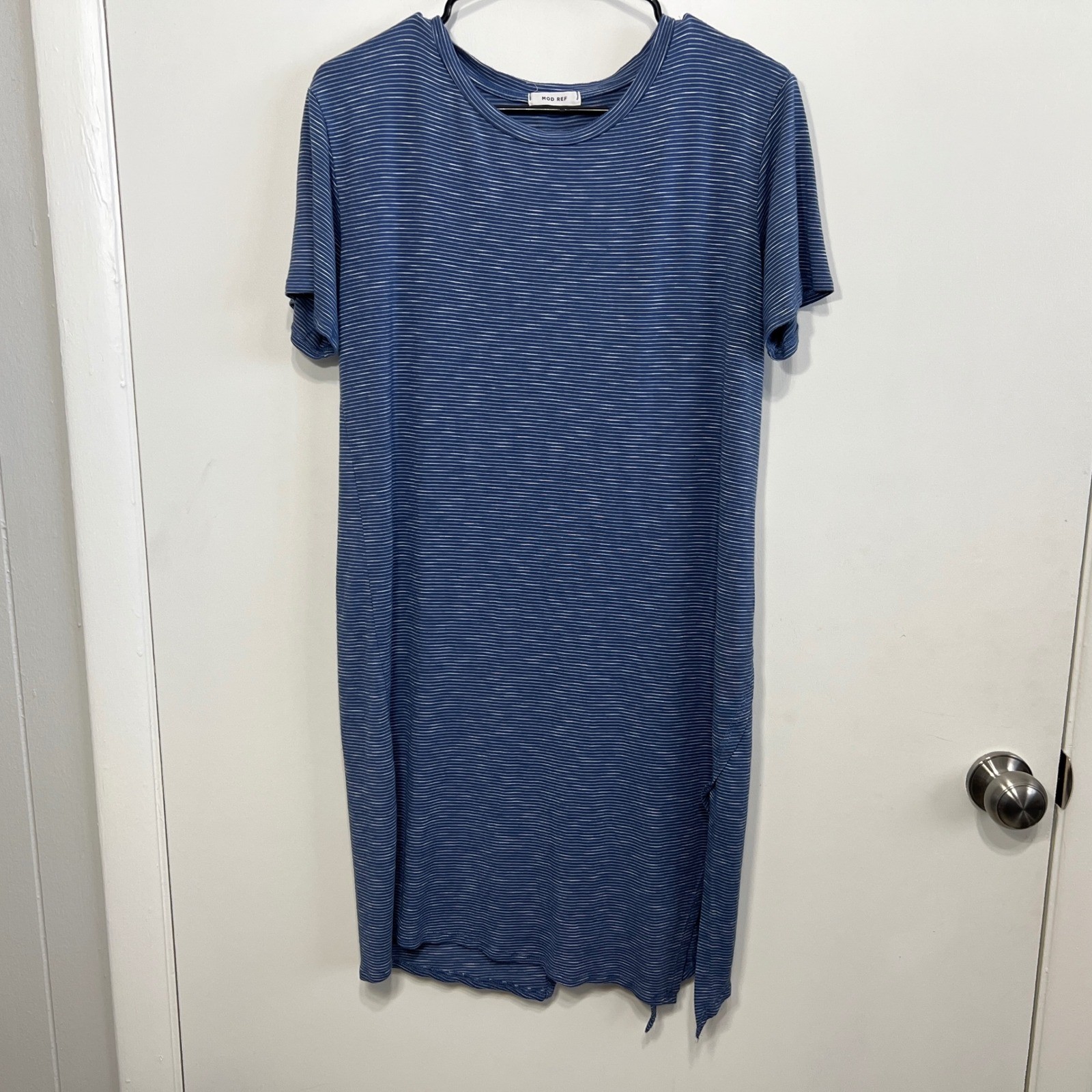 Mod Ref T-Shirt Dress Size S Blue Striped Short Sleeve Side Slit Midi Coastal