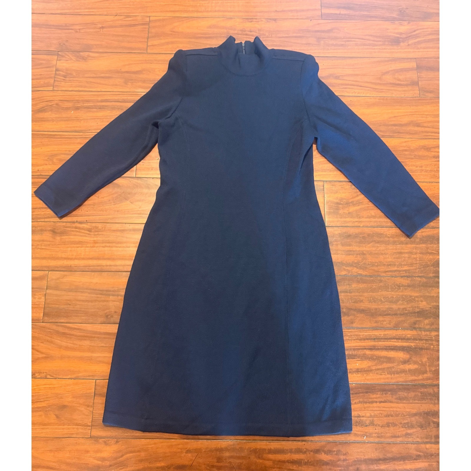 St John Collection Marie Gray Navy Blue Knit Mock Neck Dress Size 8