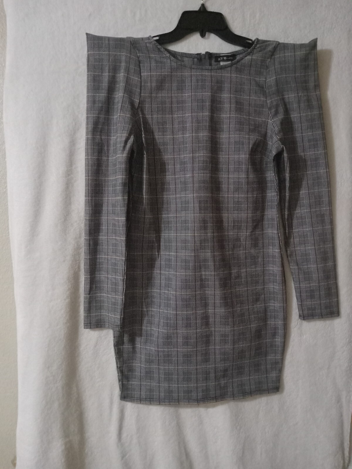 FREE SHIPPING!!! Dress for dinner night on the town or work stretch material