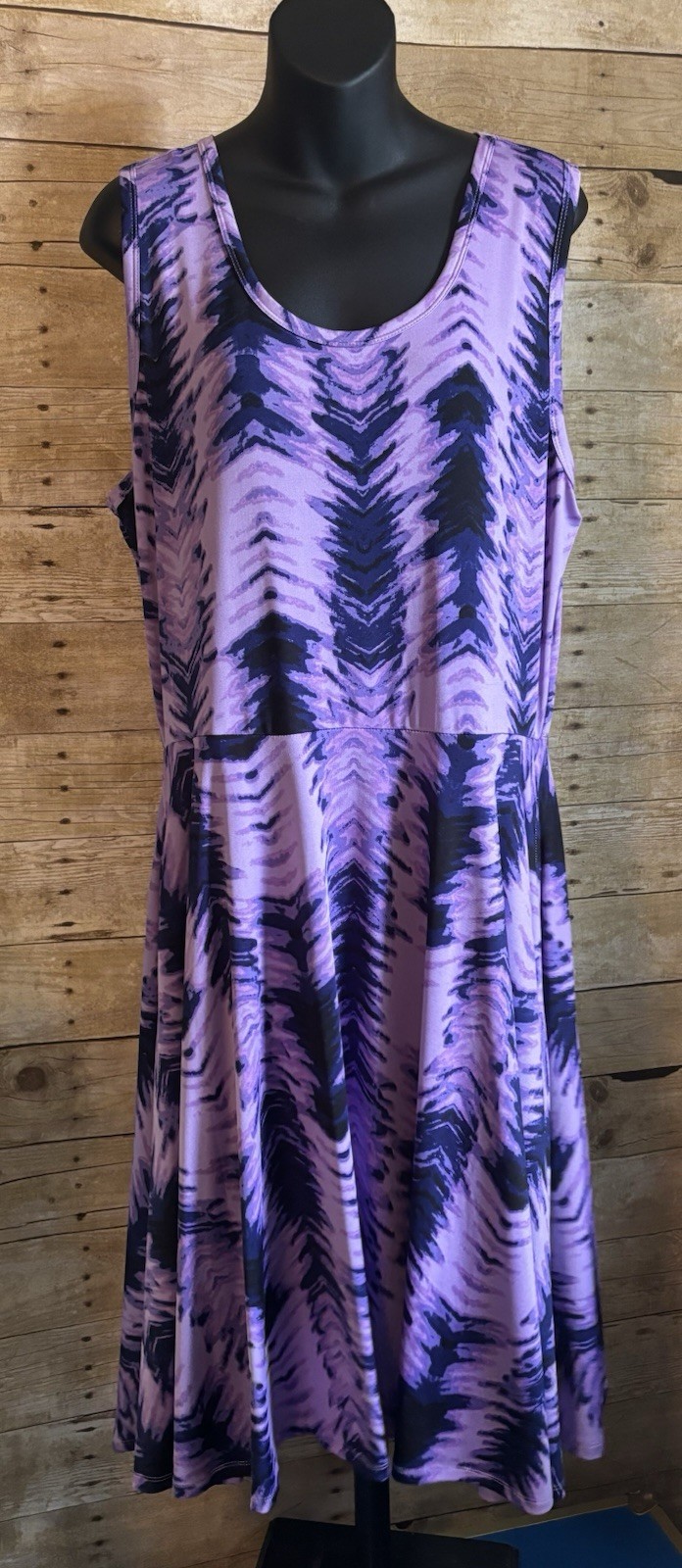 NWT – LuLaRoe Nicki -A-line sleeveless dress with POCKETS- Tie Dye-Size XL