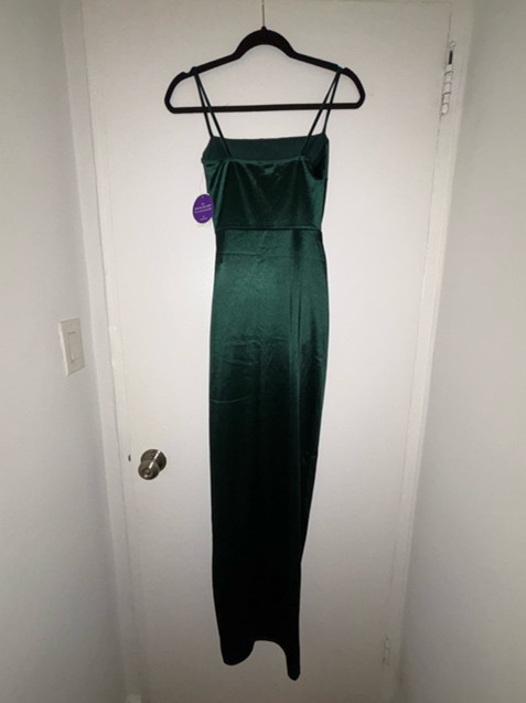 Windsor Emerald Green Formal Slit Gown | XS NWT | Satin Mermaid