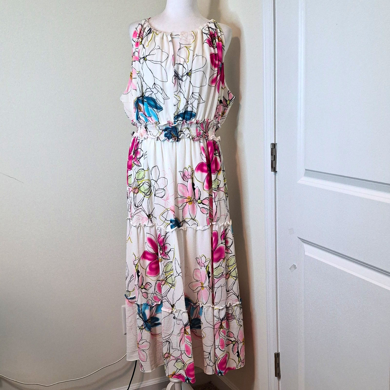 Lane Bryant Women’s Midi Dress Plus 18/20 White/Pink/Blue Floral Strappy