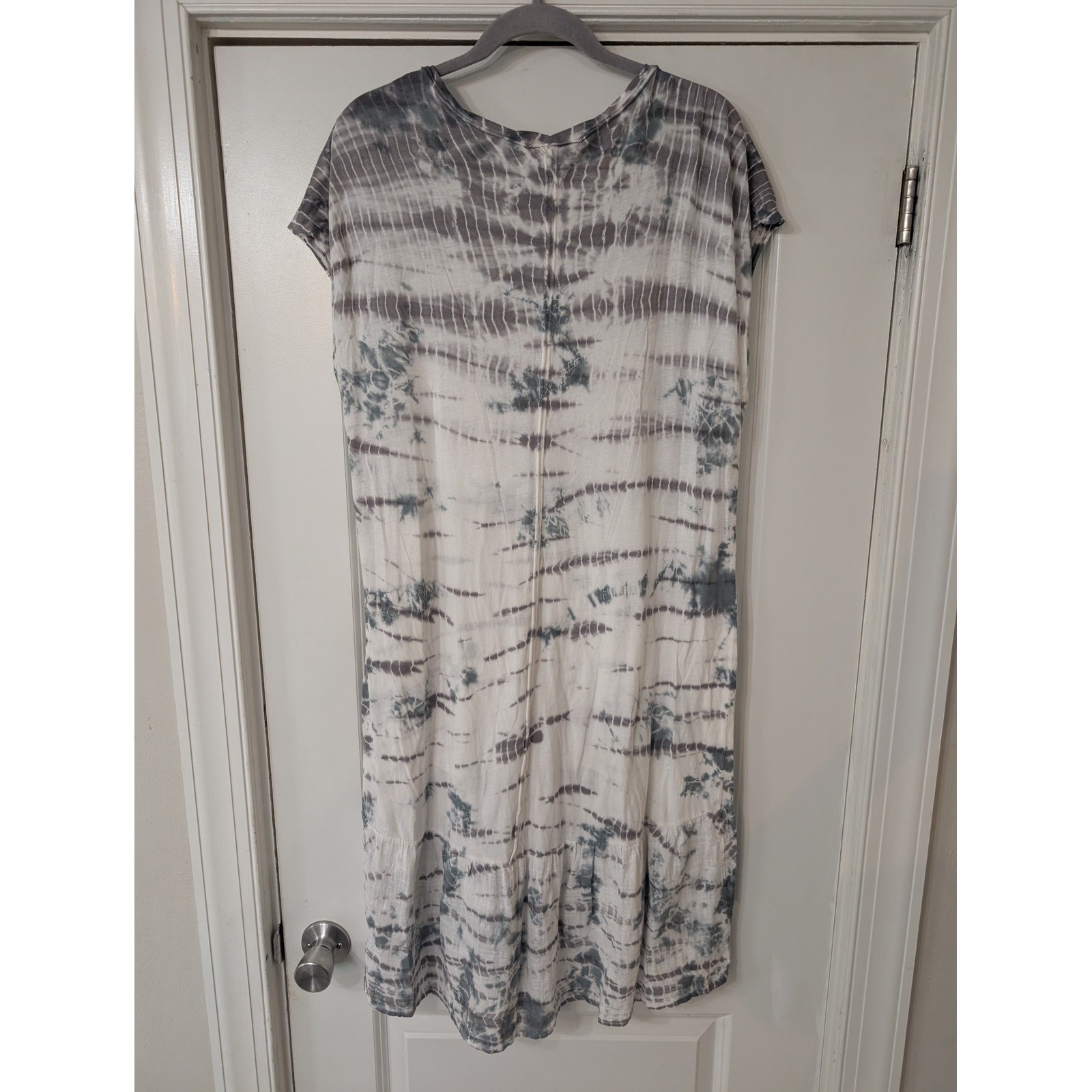 Wearables Grey White Tie Dye Cotton V-Neck Midi Dress Tiered Large natural artsy