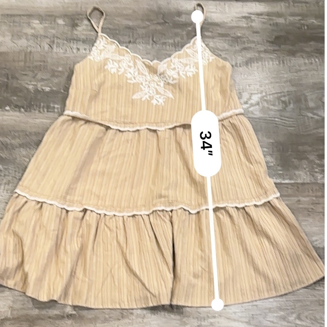 Blu Pepper Tan Embroidered Tiered Boho Mini Dress Womens Large BOSD1072 Striped