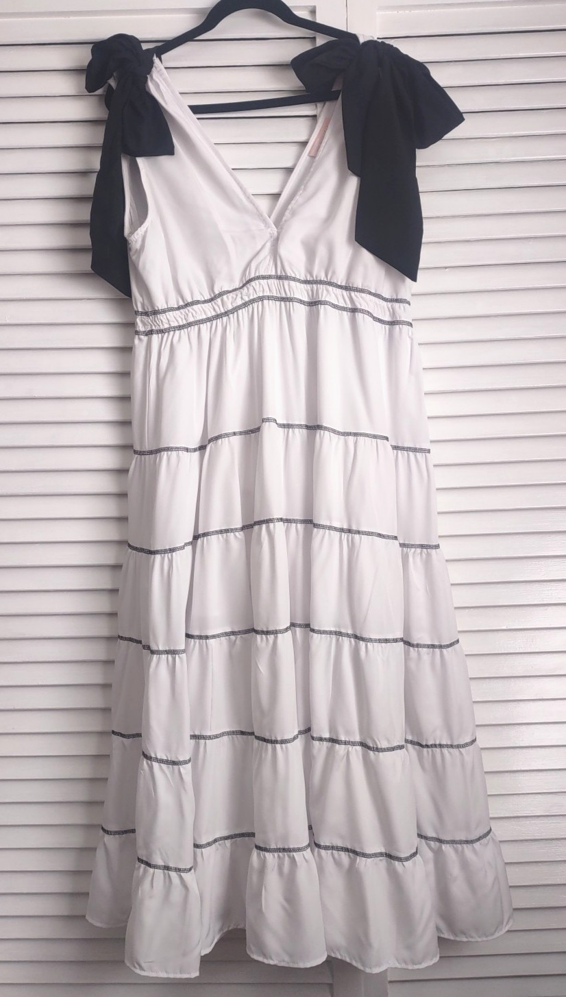 New Long WHITE TIERED DRESS Cover Up Black Shouder BOWS sz. XL Us Together