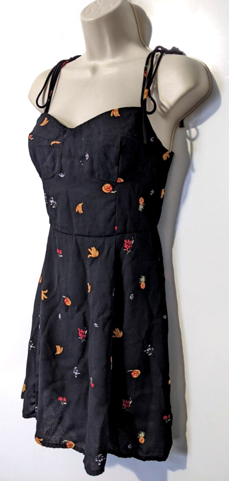 NLW Women’s Fruit Pattern Strap Mini Dress Sz Medium 100% Poly Back Zip EUC