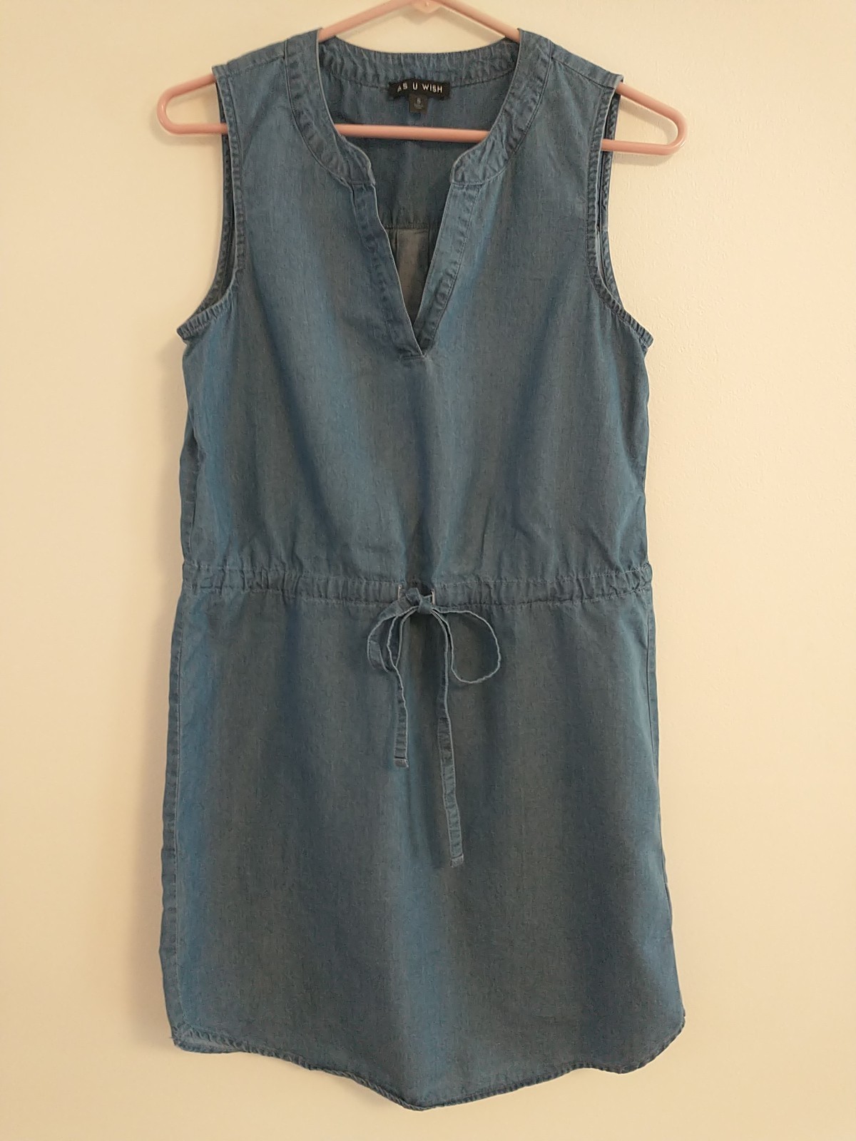 Chambray Cotton Tencel Split Neck Dress with Tie Waist size SMALL