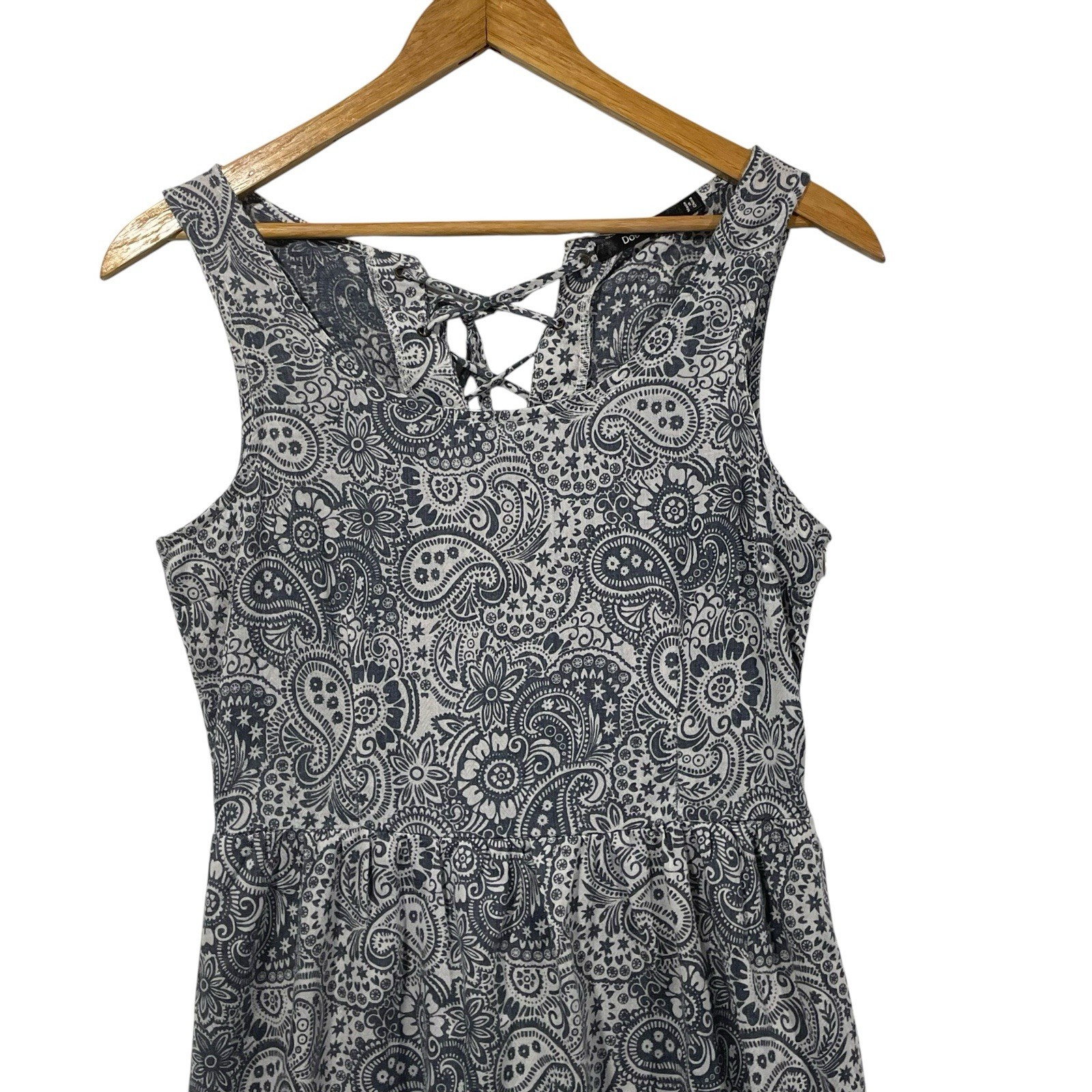 Doe & Rae Womens Lightweight Blue Paisley Dress Lace Up Back Lace Trim Sz S`