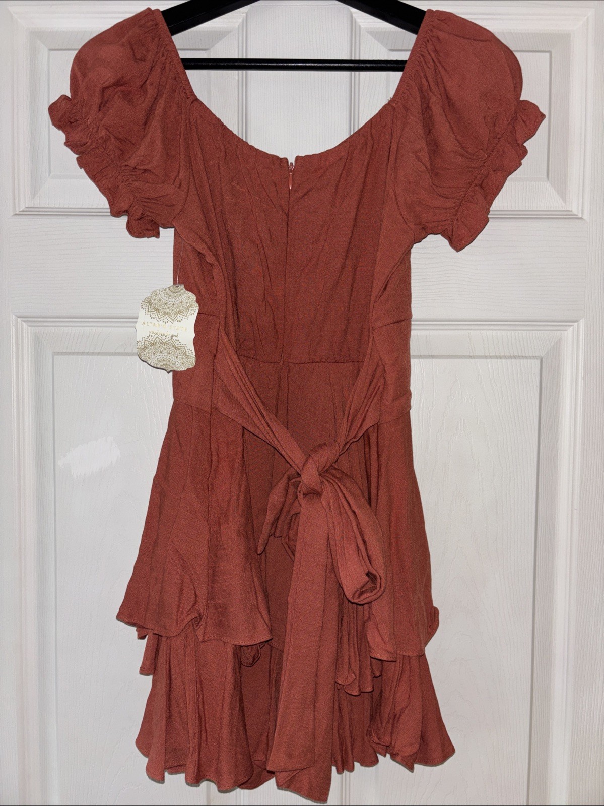 ALTAR’D STATE Ruffle Mini Romper Puff Short Sleeve M NWT $70