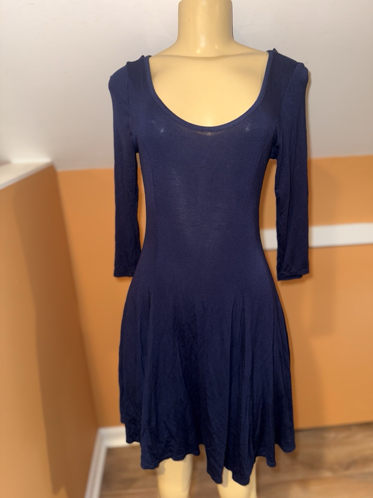 Dress Blue Medium Long Sleeve Scoop Neck T-Shirt Womens Small