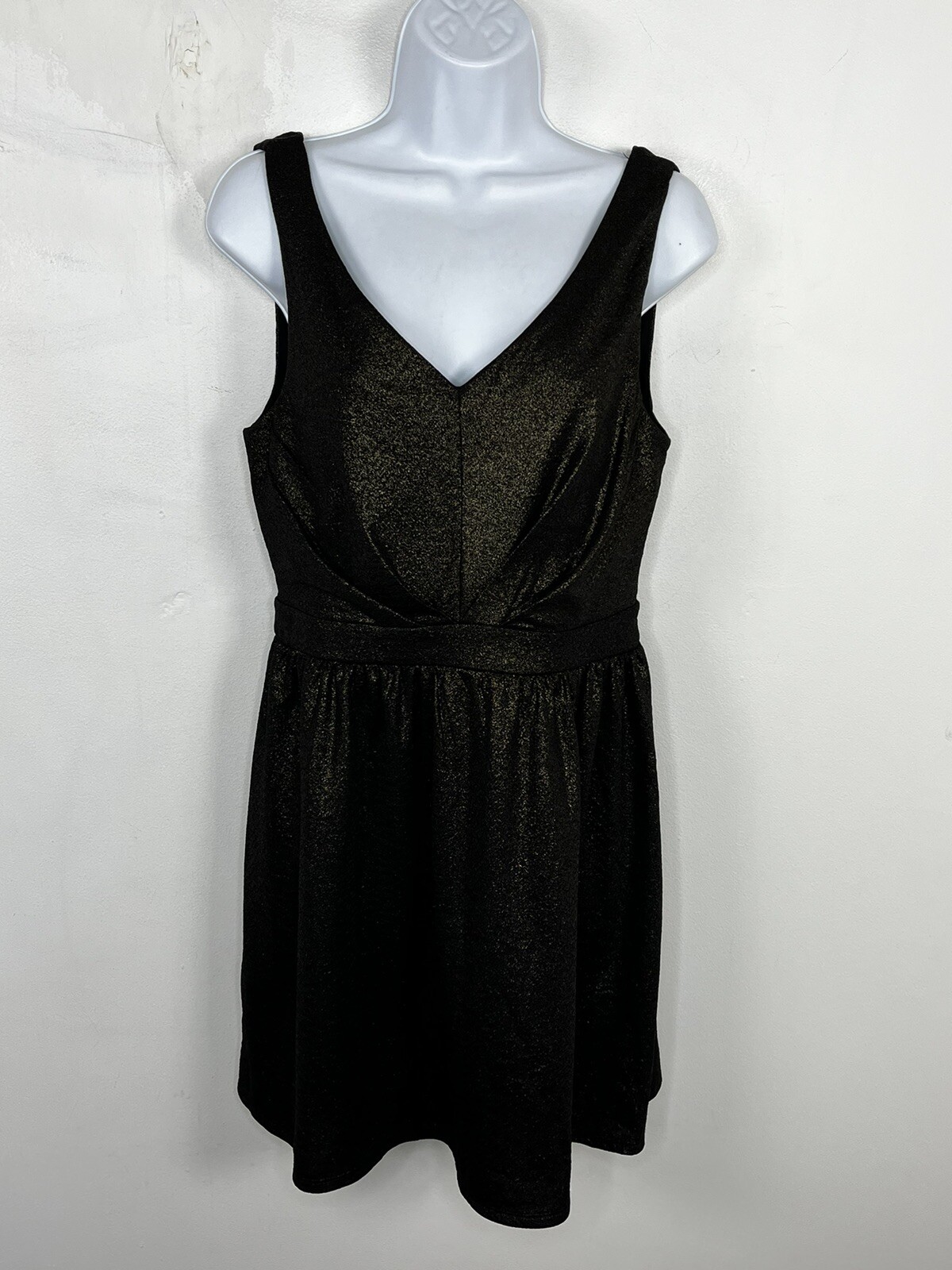 One Clothing V Neck Dress Sz L Black Metallic Downtown City Chic Minimalist Glam