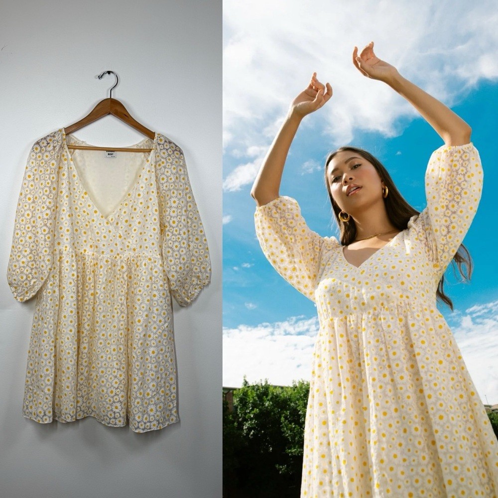 Aritzia Sunday Best Bonita Daisy Floral Yellow White Dress Size Small‎