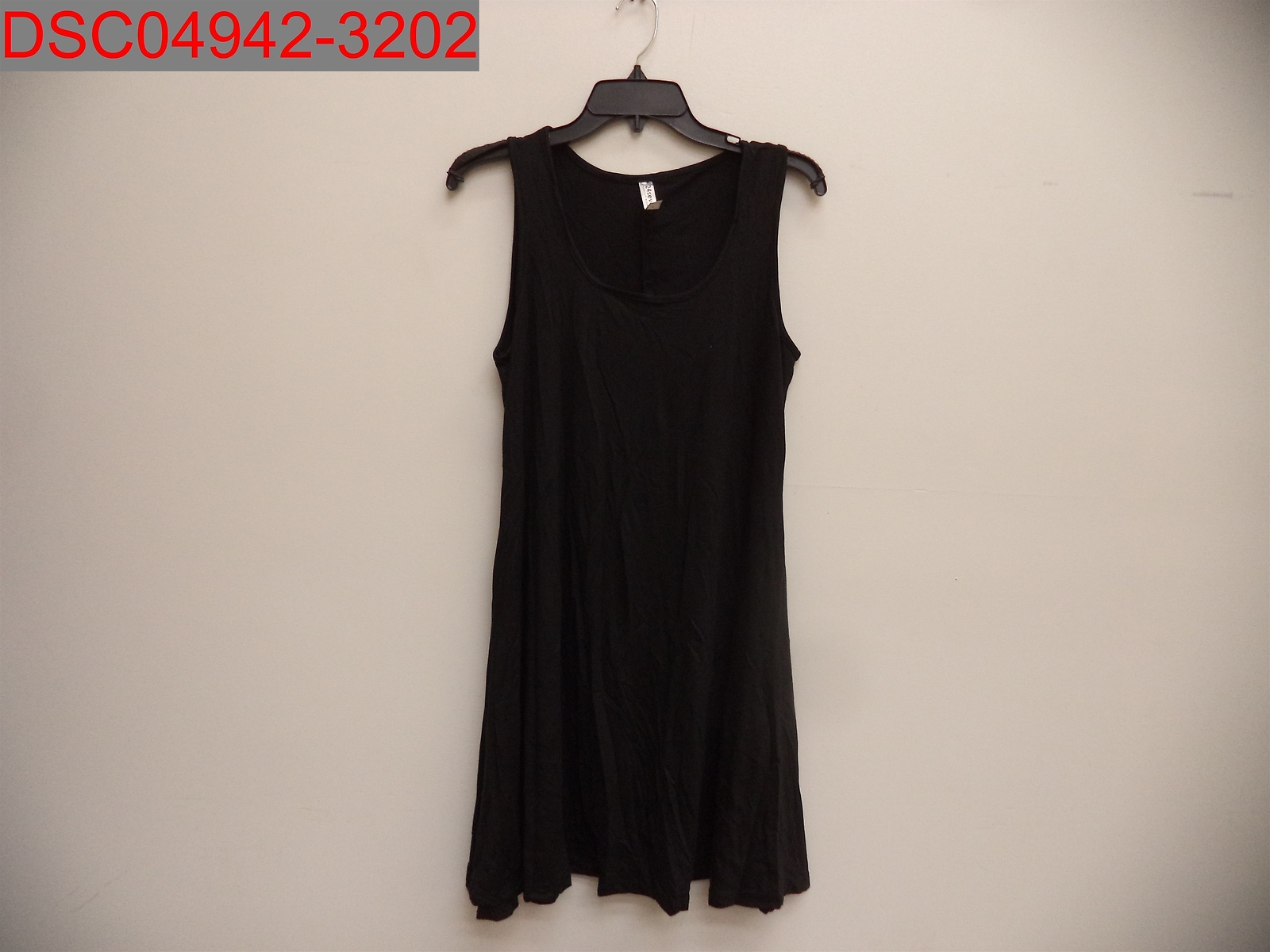 NWOT – 24/7 Comfort Apparel Women’s Black Scoop Neck A-Line Tank Dress, Size XL
