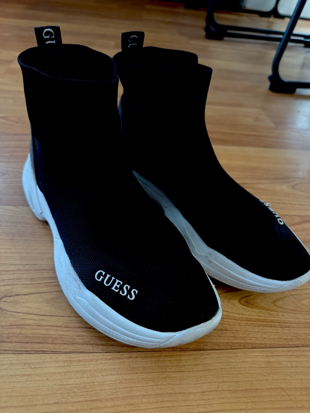 GUESS Men’s High Top Sock Sneakers Black/White Solid Athletic Shoes