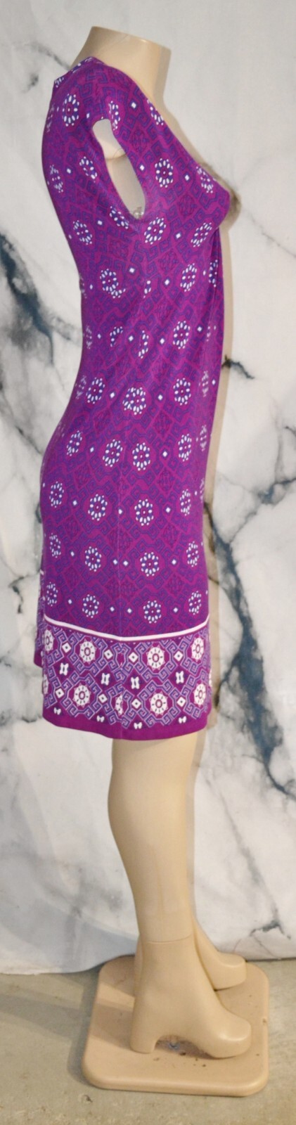 CHAPS Berry Blue Beige Patterned Dress Small Slight Cap Sleeve Twist Bust