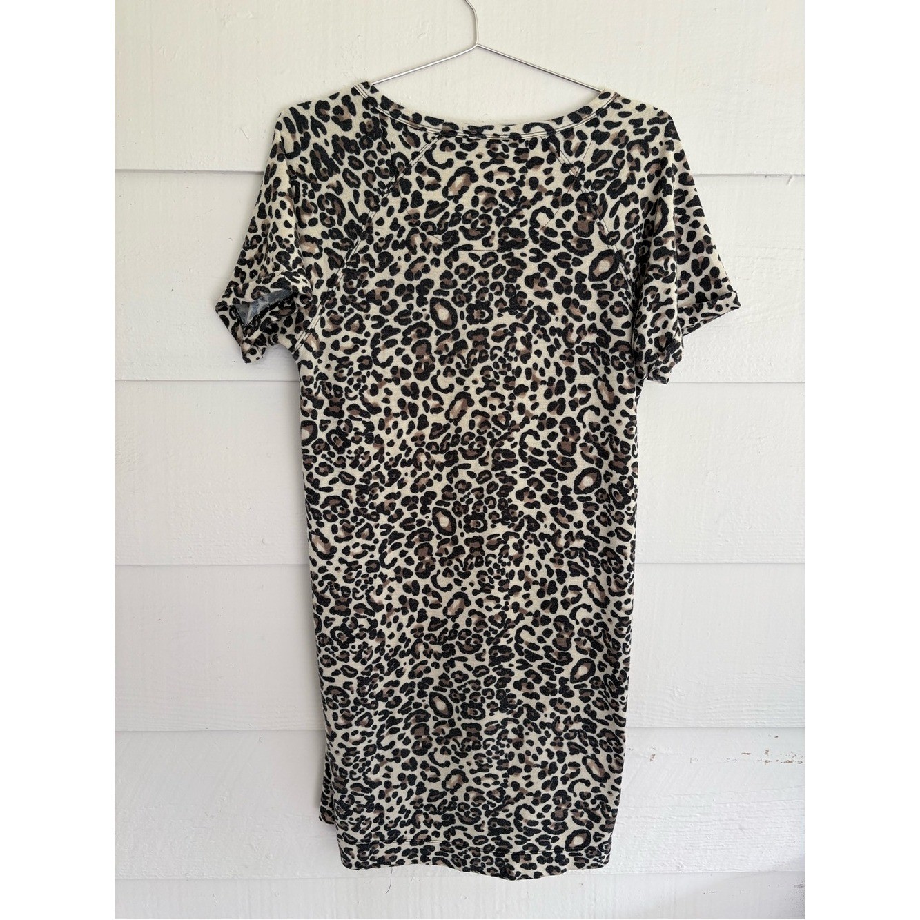 Cable & Gauge Leopard Print T-Shirt Dress Size M Brown Animal Print Casual Comfy