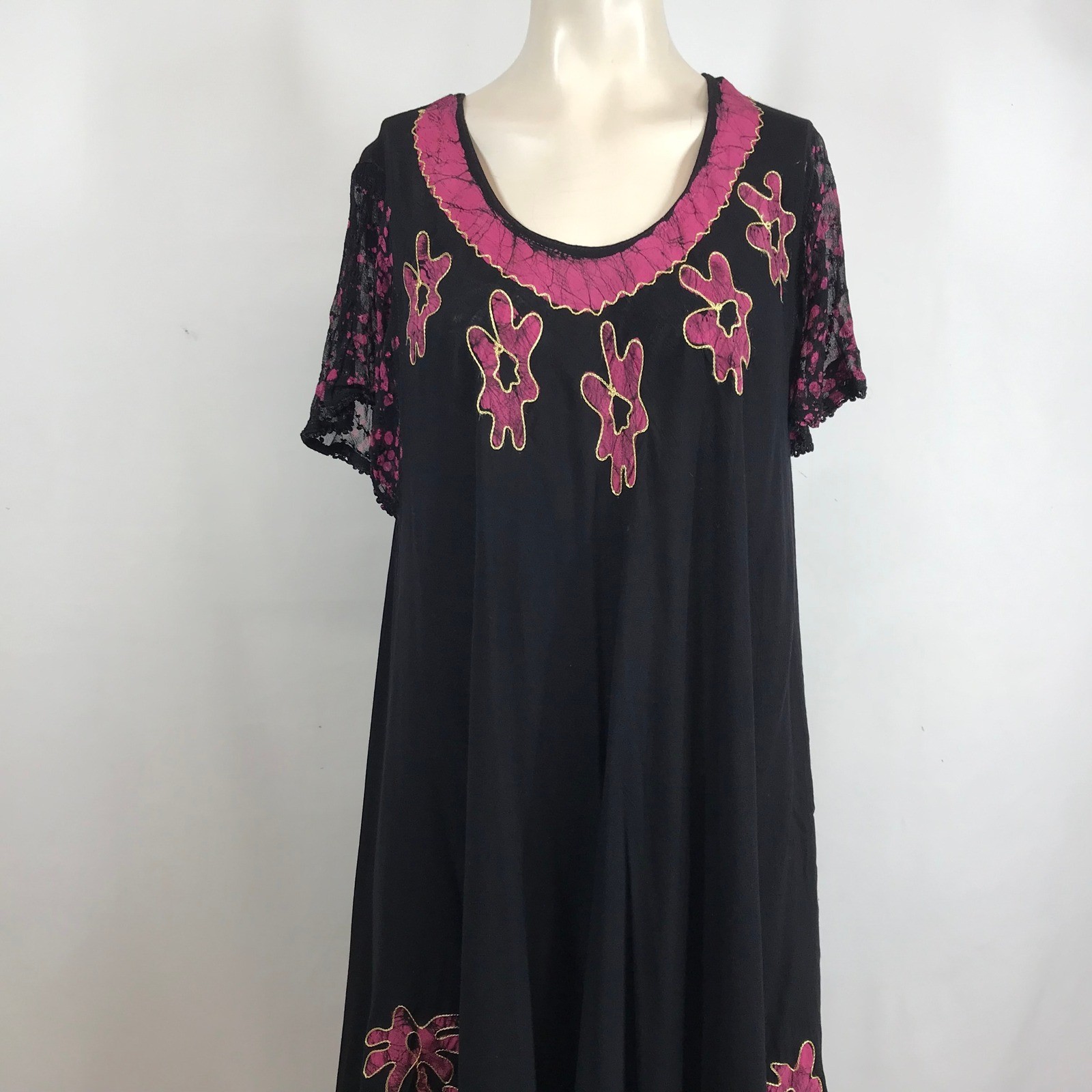 Sakkas Womens Batik Palm Tree Handkerchief Hem Dress Black Pink One Size 900A