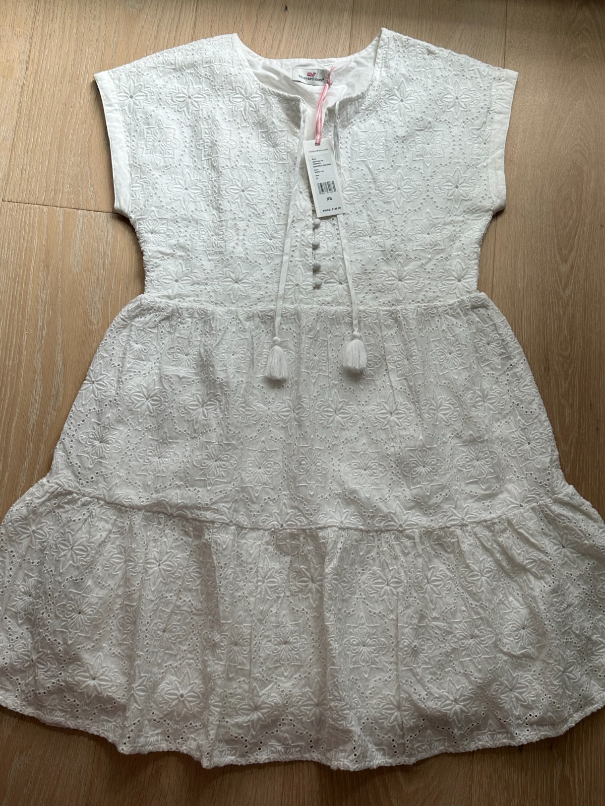 Vineyard Vines White Cotton Eyelet Dress Tiered Boho Resort Women XS Flattering