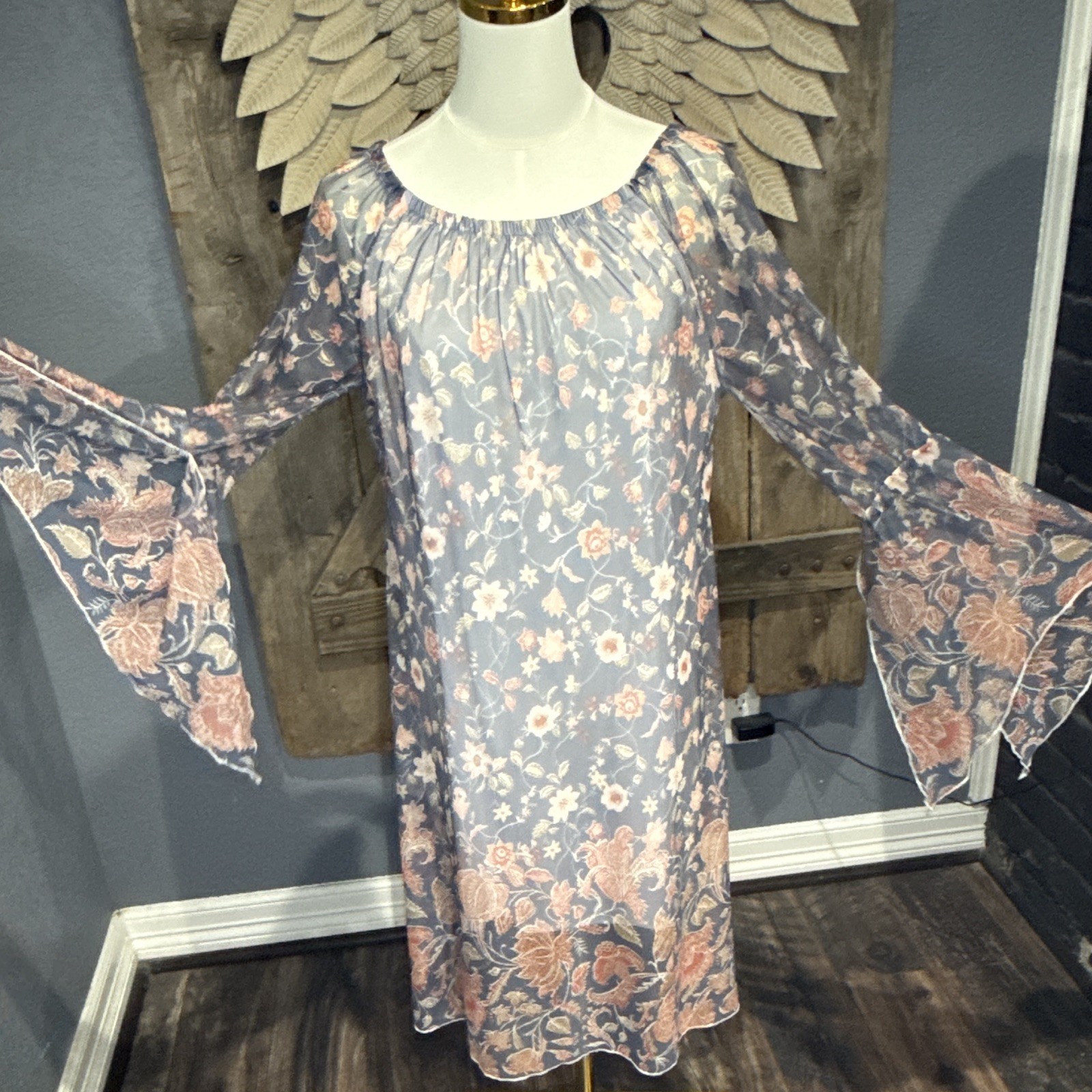 Women’s Dress