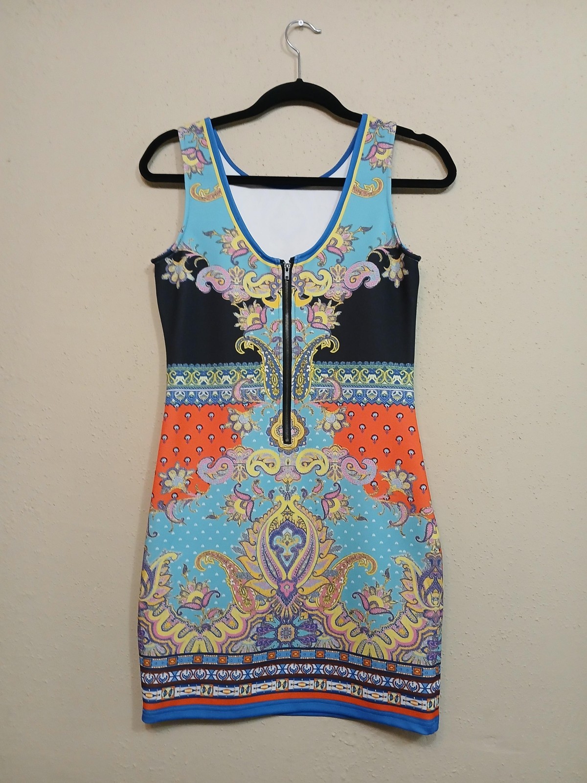 Peachpuff Dress Womens Medium Multicolor Paisley Sleeveless Scoop Neck Mini
