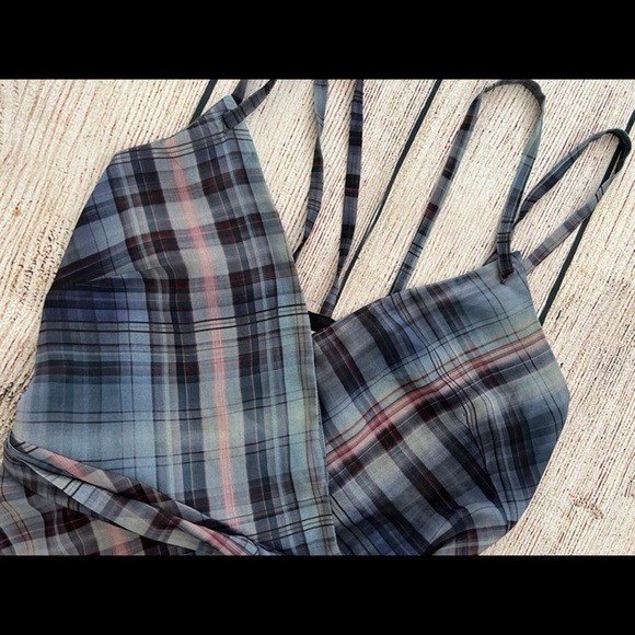 F1– NWT multicolor PRESLEY SKYE spag strap plaid long maxi dress XS $149