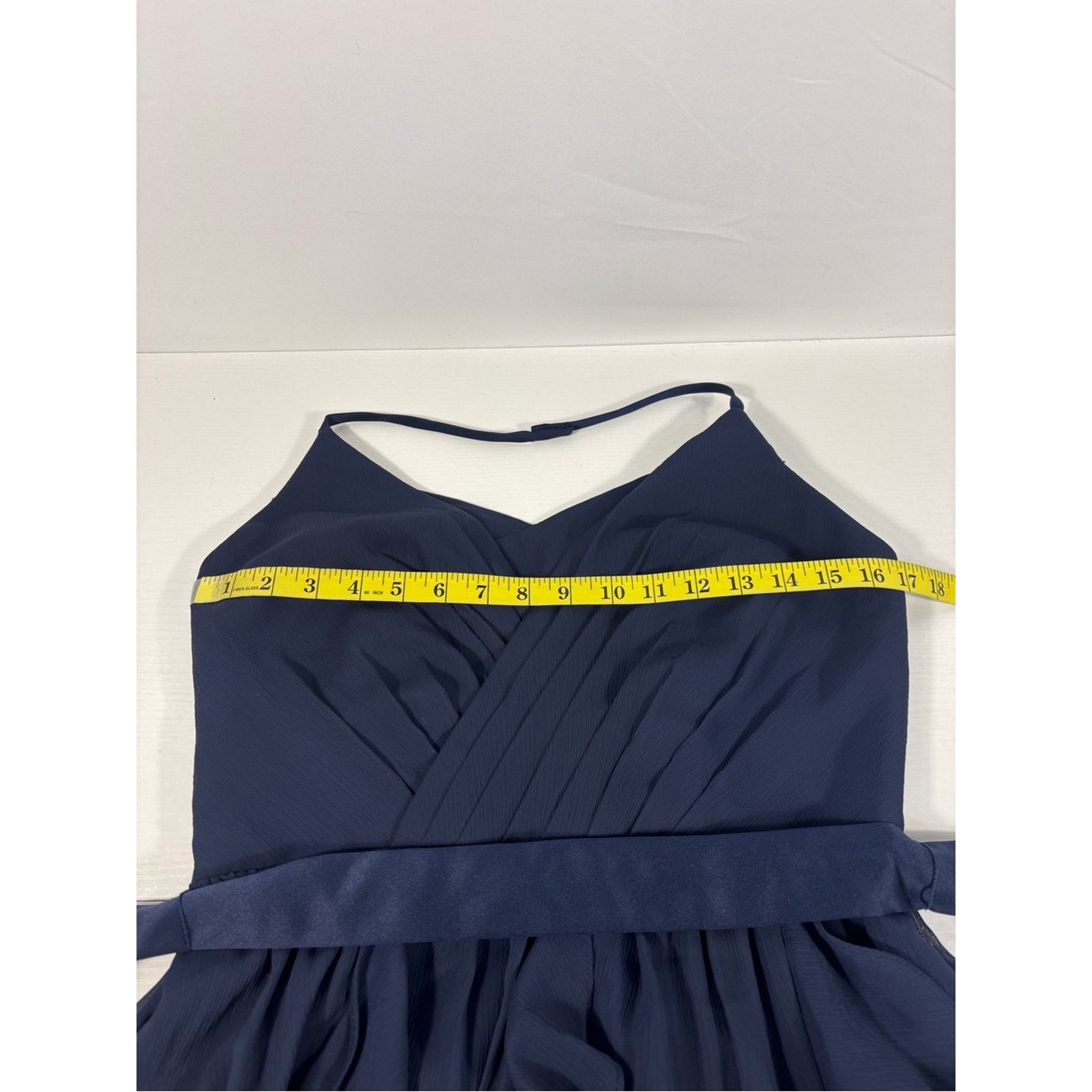Vera Wang White Navy Chiffon Halter Maxi Dress Ruffle Formal Gown Size 8