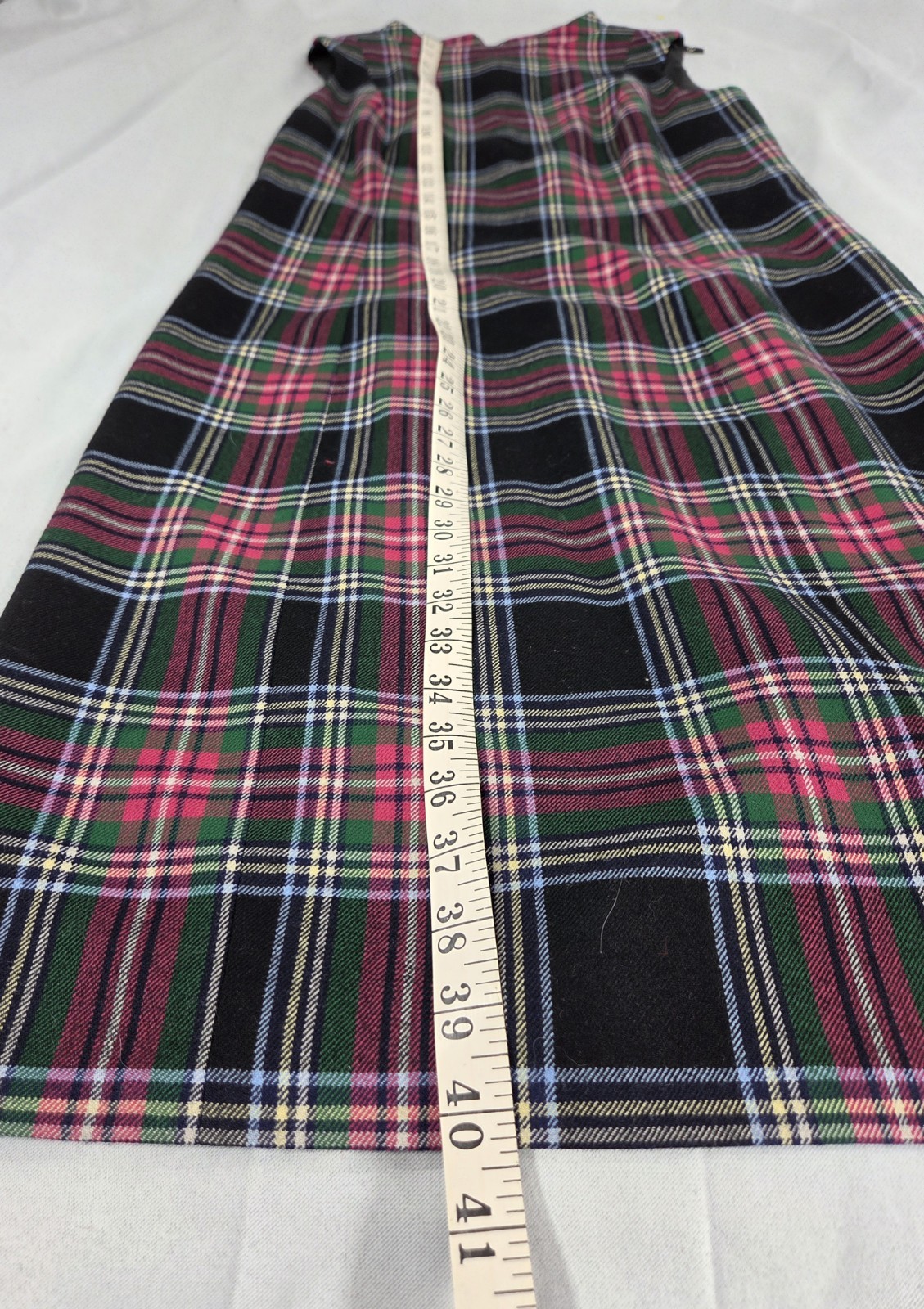 Pendleton VTG 100% Virgin Wool Green Red Plaid Jumper Dress Womens Sz 4 USA Made