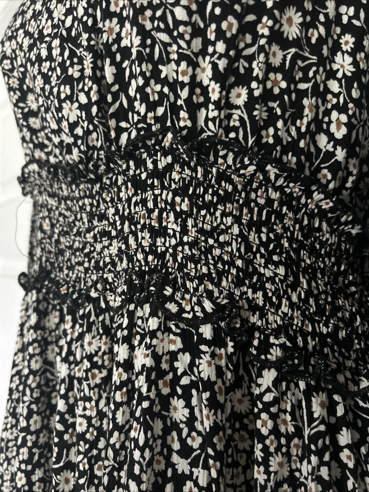 Angie Womens Boho Dress Size L, Black With Little Daisies, Tie On The Back