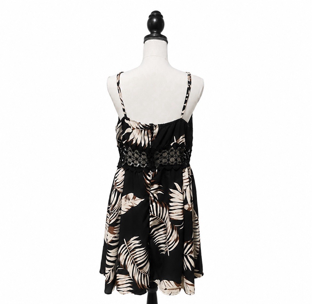 SHEIN Curve 0XL Tropical Palm Leaf Print Mini Dress Style Boho Summer