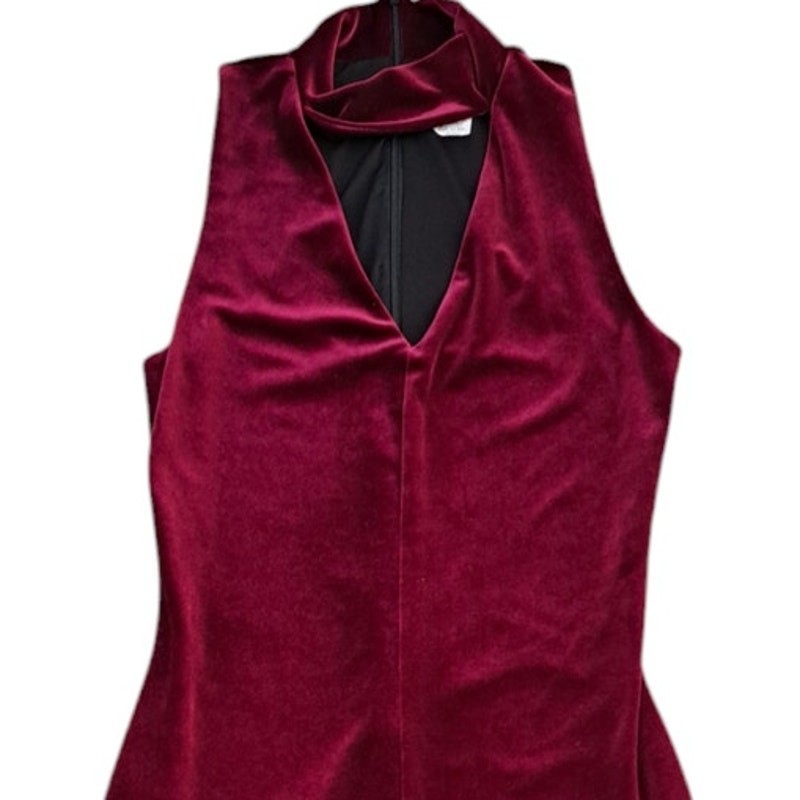 Love..ady Maroon Velvet Sleeveless Stand Up Collar With V Cut Dress Size Small