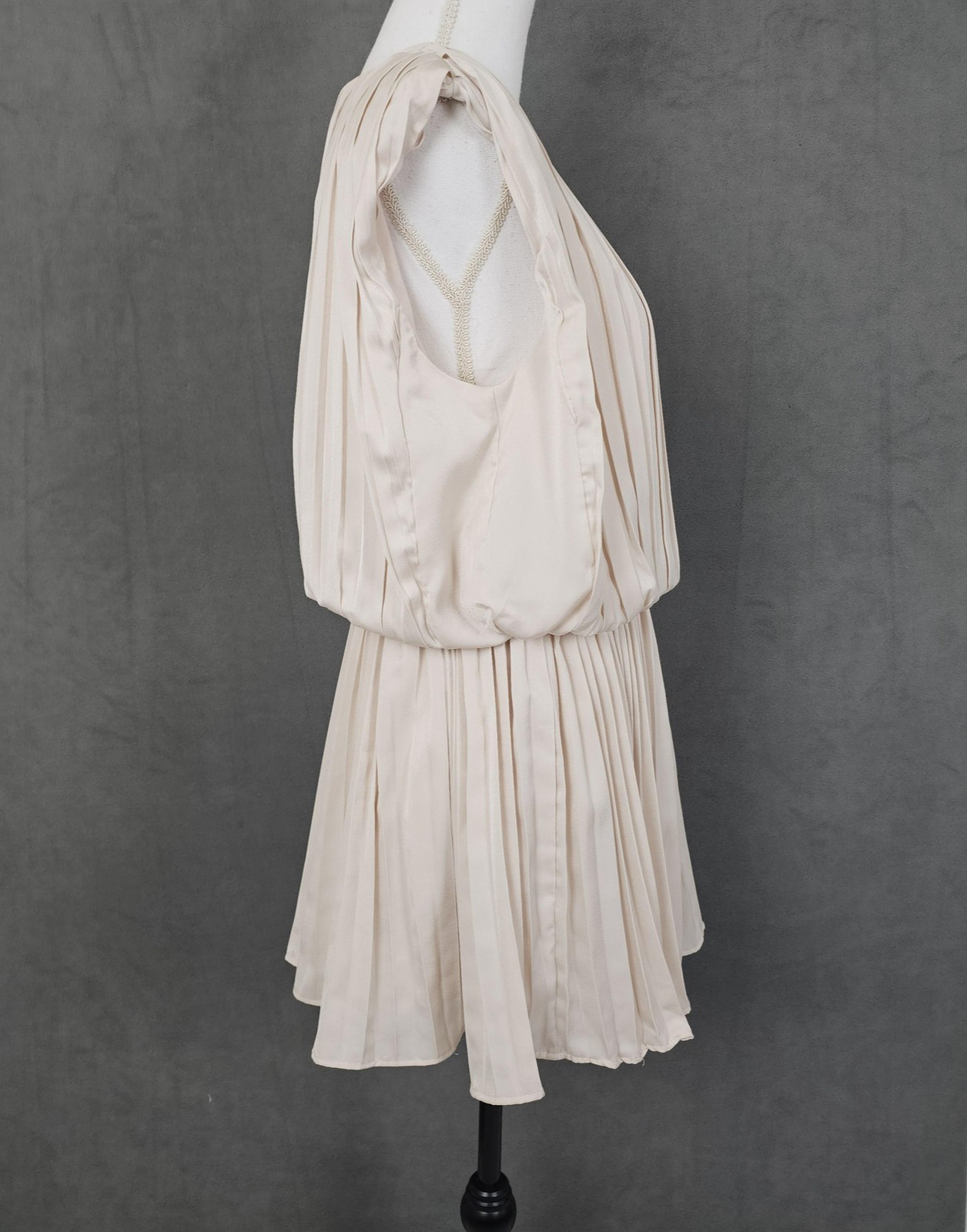 Hausen Dress Womens Medium Beige Pleated Sleeveless Blouson Mini Party Dressy