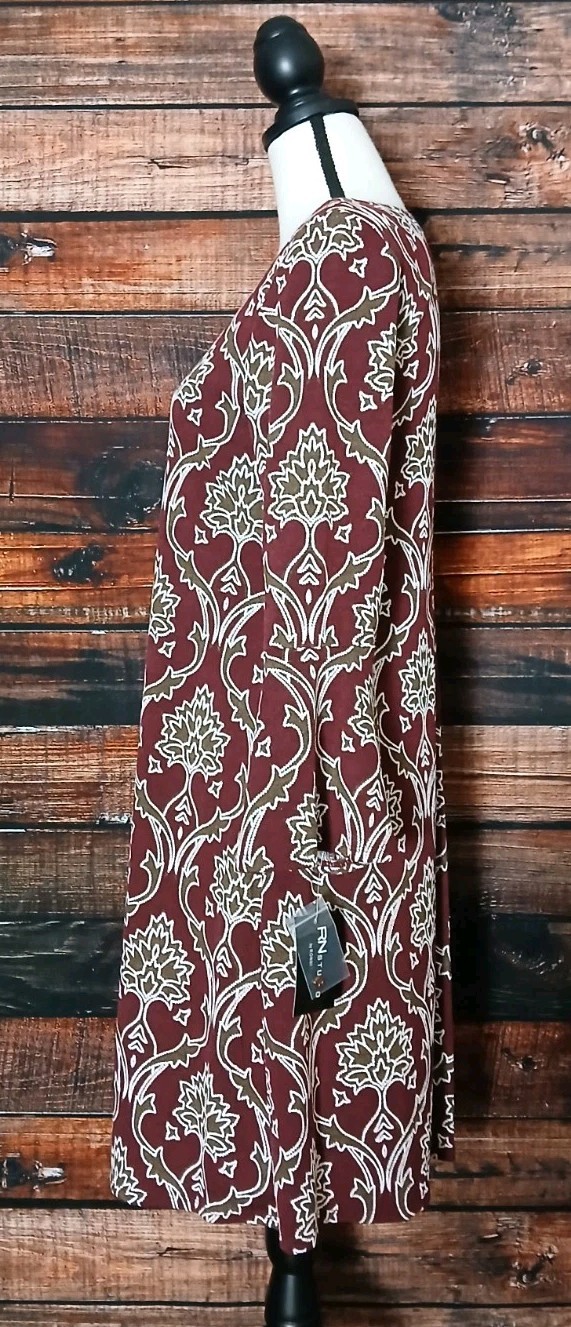 RN Studio Ronni Nicole Dress Small Damask Print Bell Sleeve Keyhole Knit NWT $74
